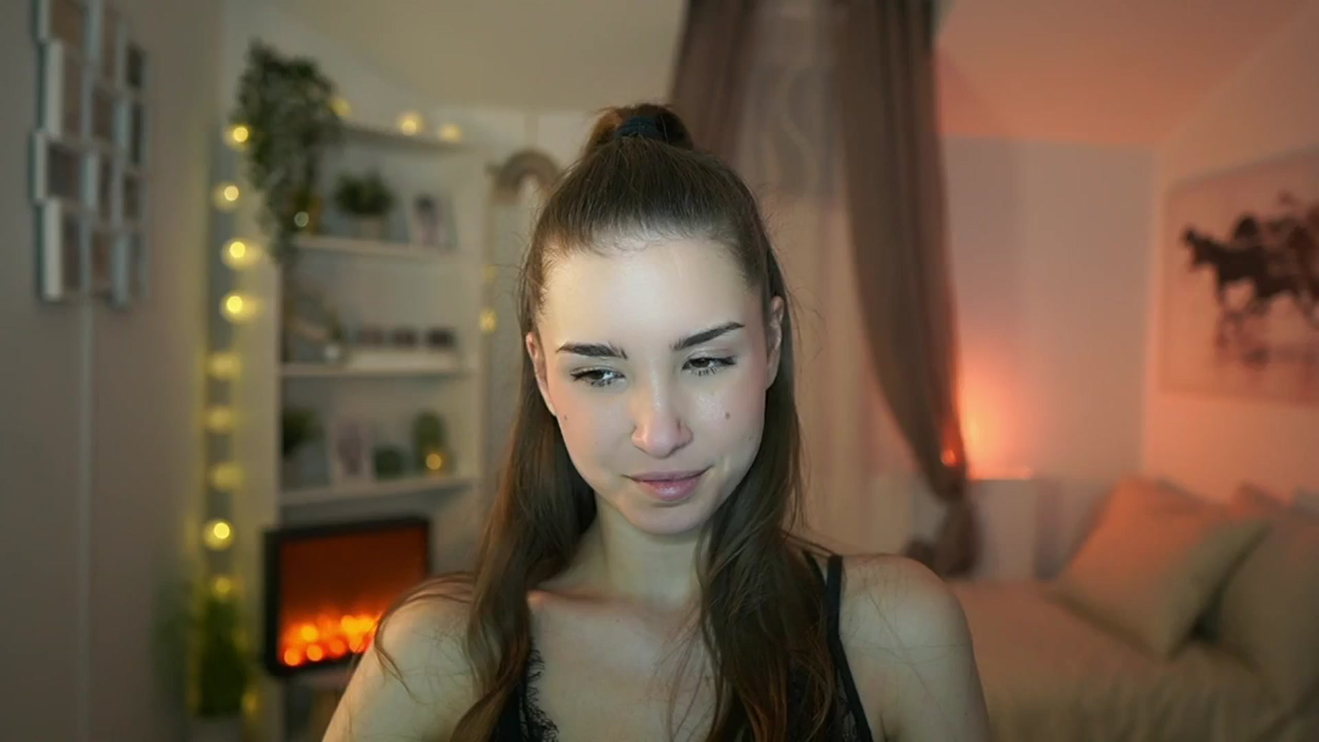 Gallery image thumbnail from Shy_jane's myfreecams stream on, 02/06/2024, 16:06 image 4 of 20