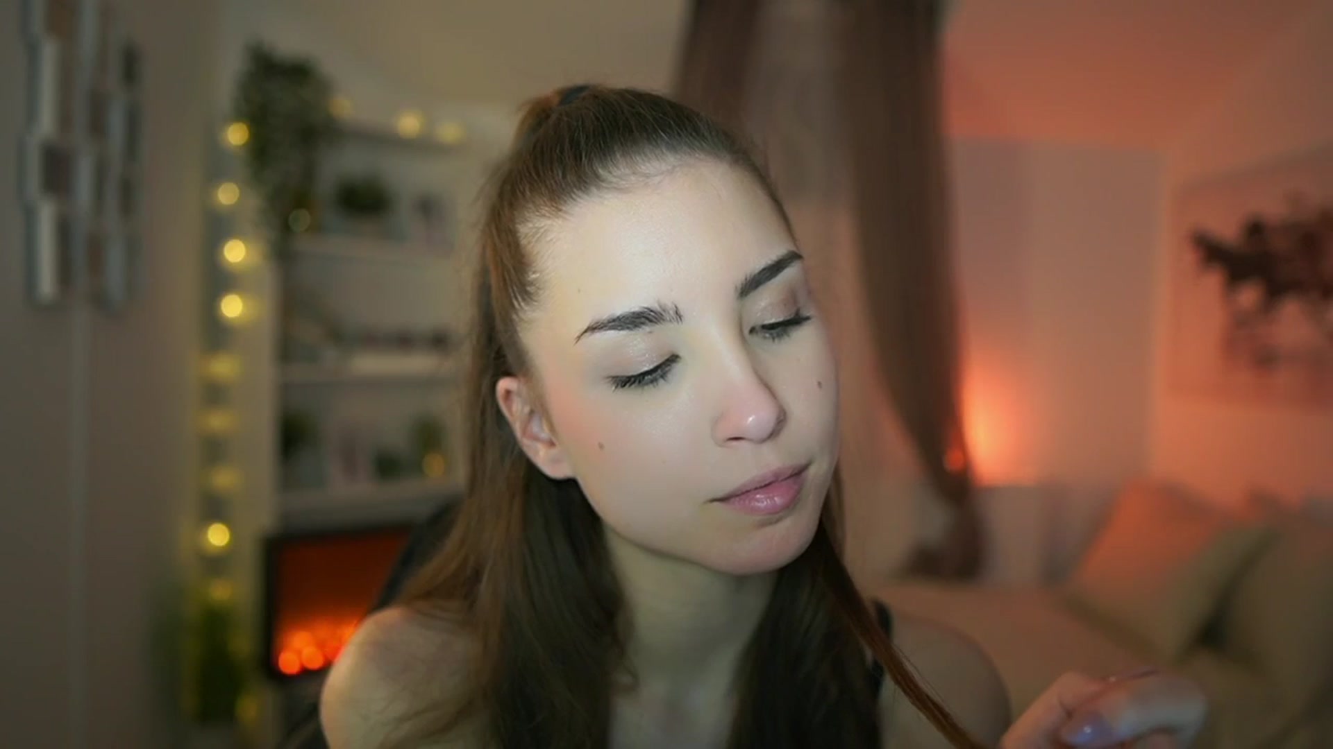 Gallery image thumbnail from Shy_jane's myfreecams stream on, 02/06/2024, 16:06 image 17 of 20
