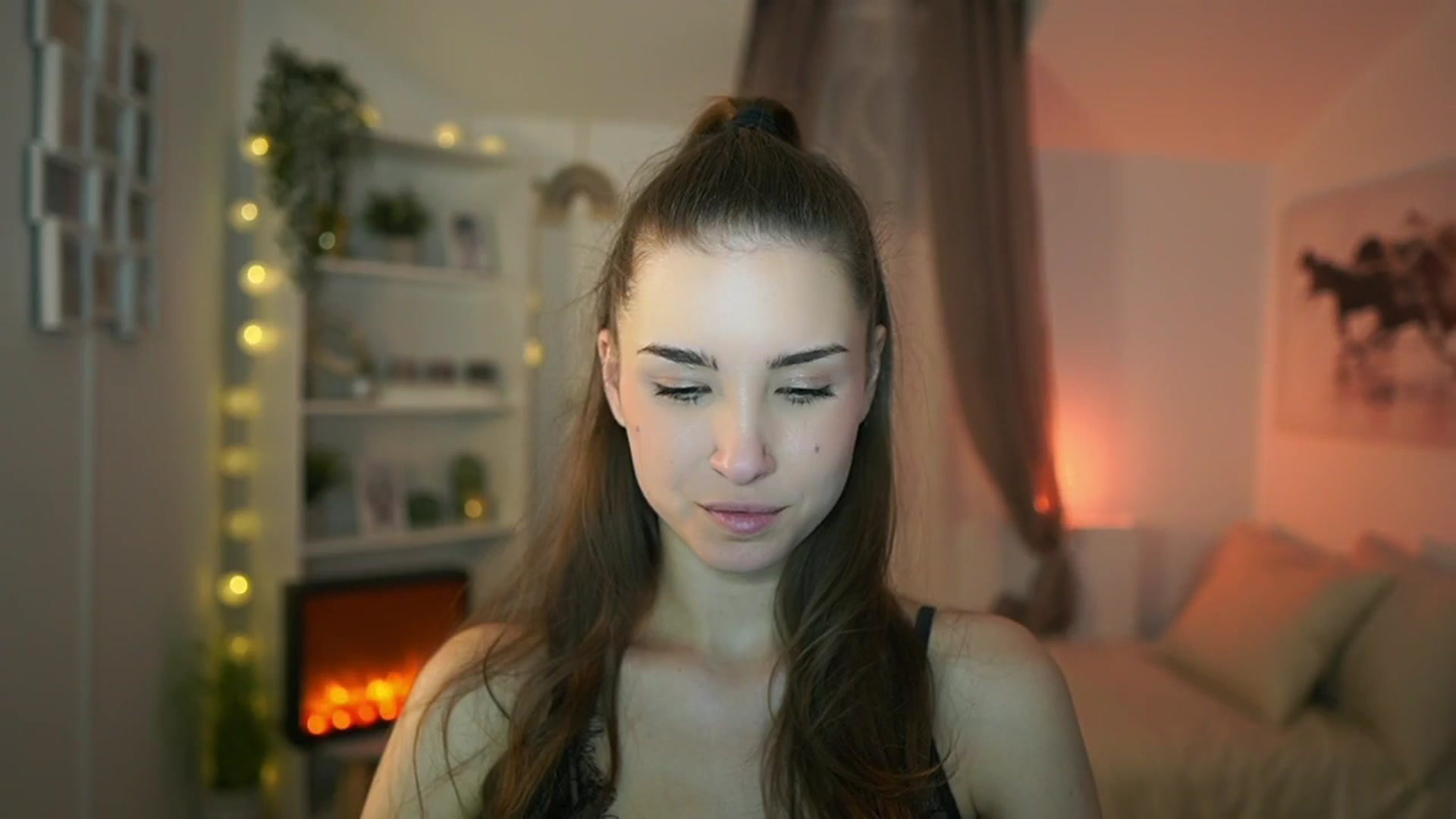 Gallery image thumbnail from Shy_jane's myfreecams stream on, 02/06/2024, 16:06 image 15 of 20