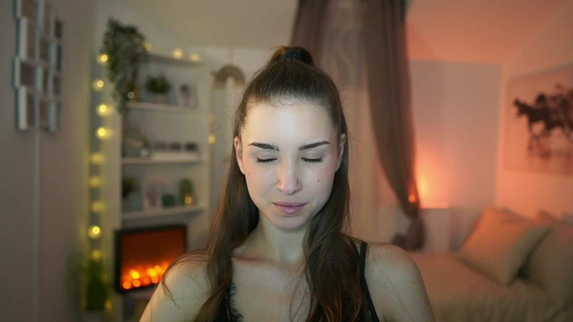 Gallery image thumbnail from Shy_jane's myfreecams stream on, 02/06/2024, 16:06 image 7 of 20