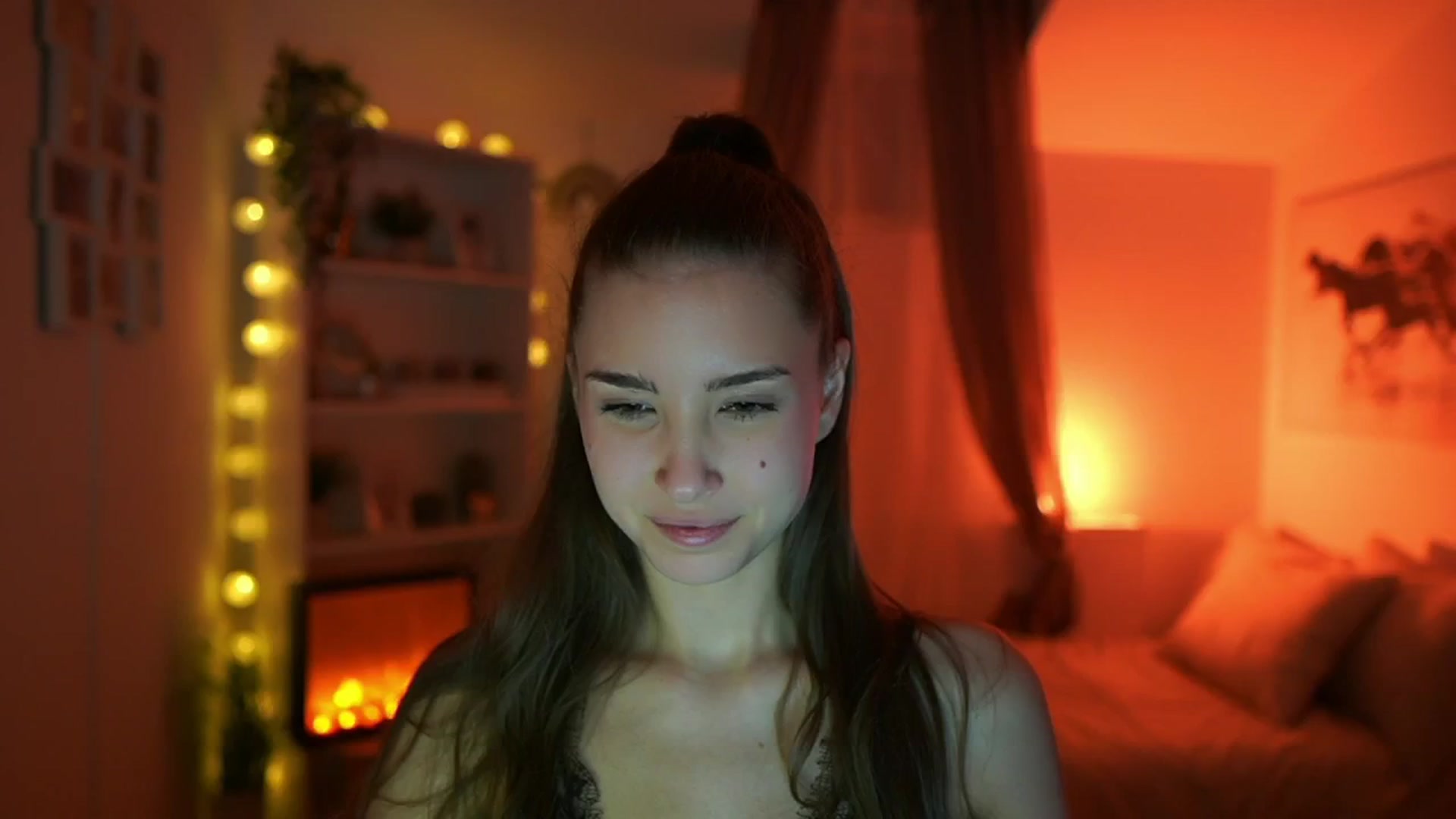 Gallery image thumbnail from Shy_jane's myfreecams stream on, 02/06/2024, 18:34 image 11 of 20