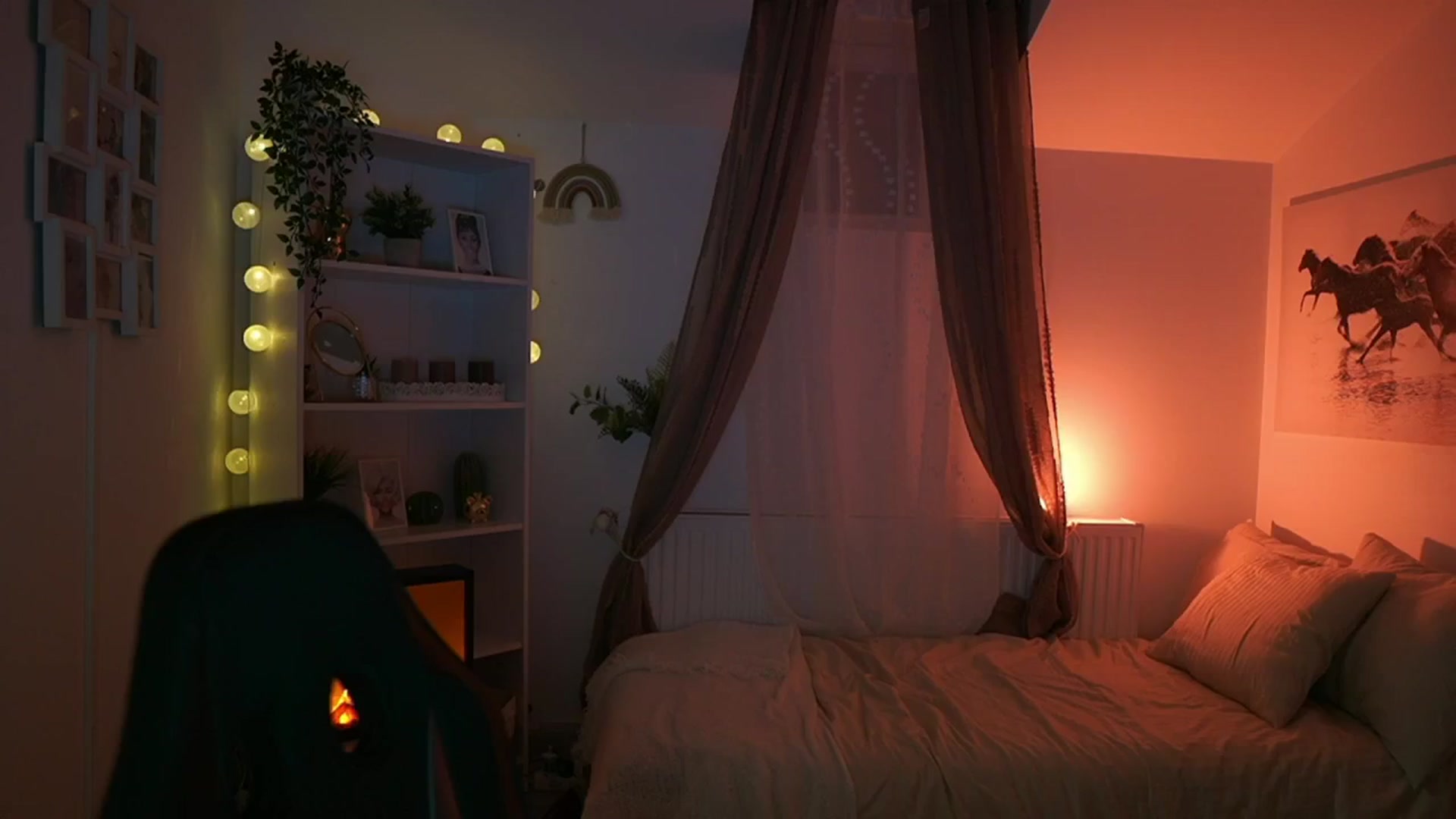 Gallery image thumbnail from Shy_jane's myfreecams stream on, 02/06/2024, 18:34 image 10 of 20