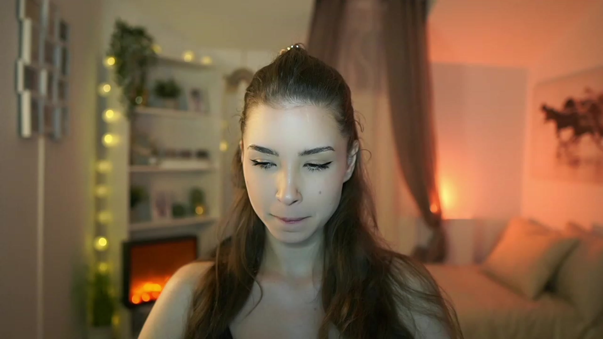 Gallery image thumbnail from Shy_jane's myfreecams stream on, 02/08/2024, 10:33 image 8 of 20
