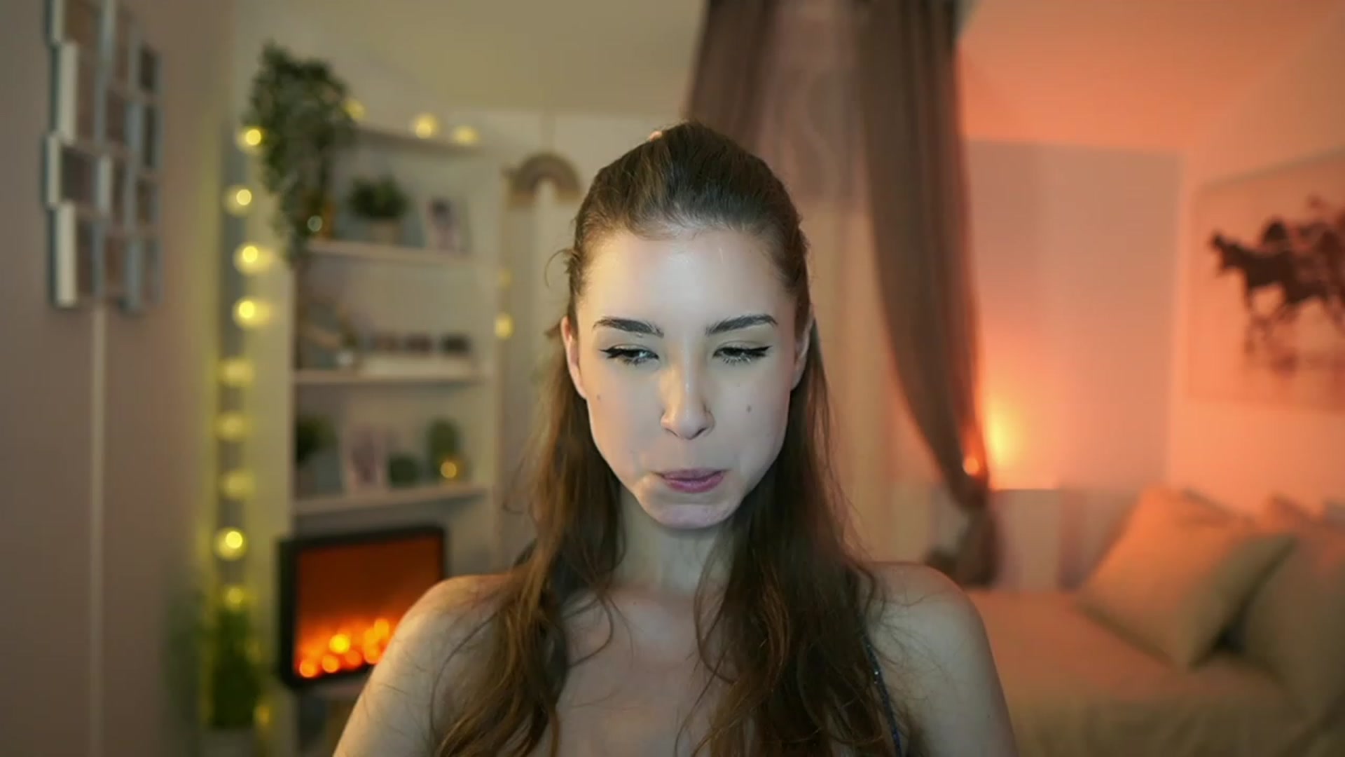 Gallery image thumbnail from Shy_jane's myfreecams stream on, 02/08/2024, 12:43 image 1 of 20