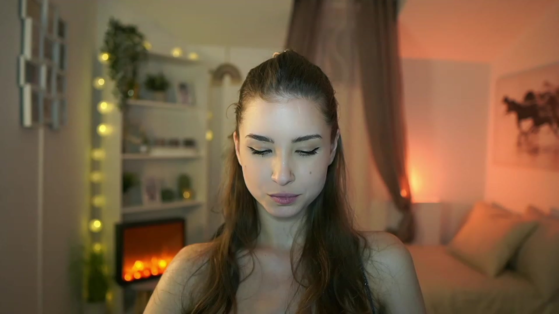 Gallery image thumbnail from Shy_jane's myfreecams stream on, 02/08/2024, 12:43 image 2 of 20