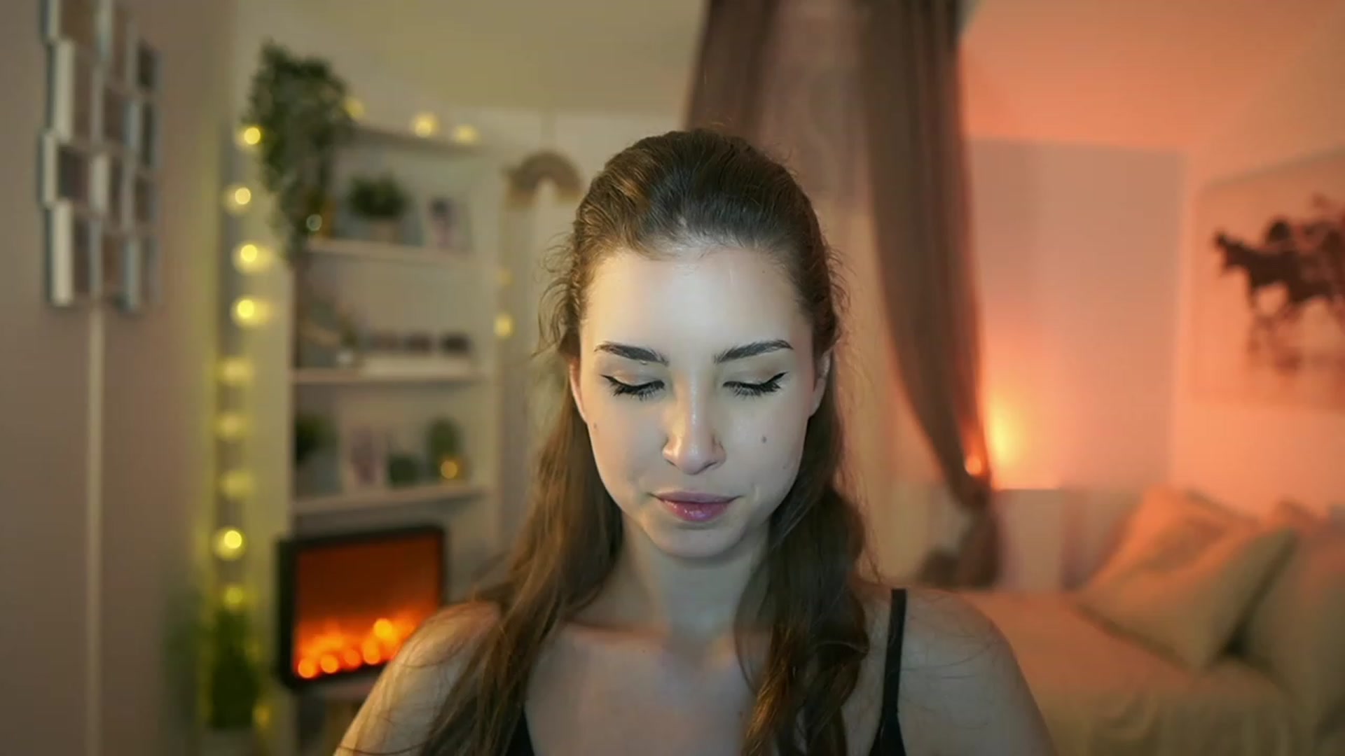 Gallery image thumbnail from Shy_jane's myfreecams stream on, 02/08/2024, 14:31 image 18 of 20