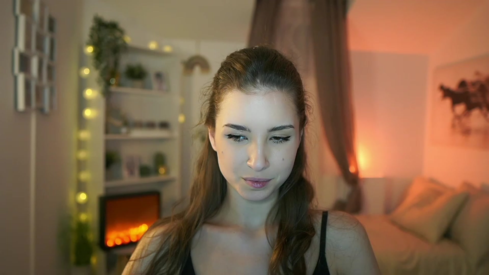 Gallery image thumbnail from Shy_jane's myfreecams stream on, 02/08/2024, 14:31 image 15 of 20