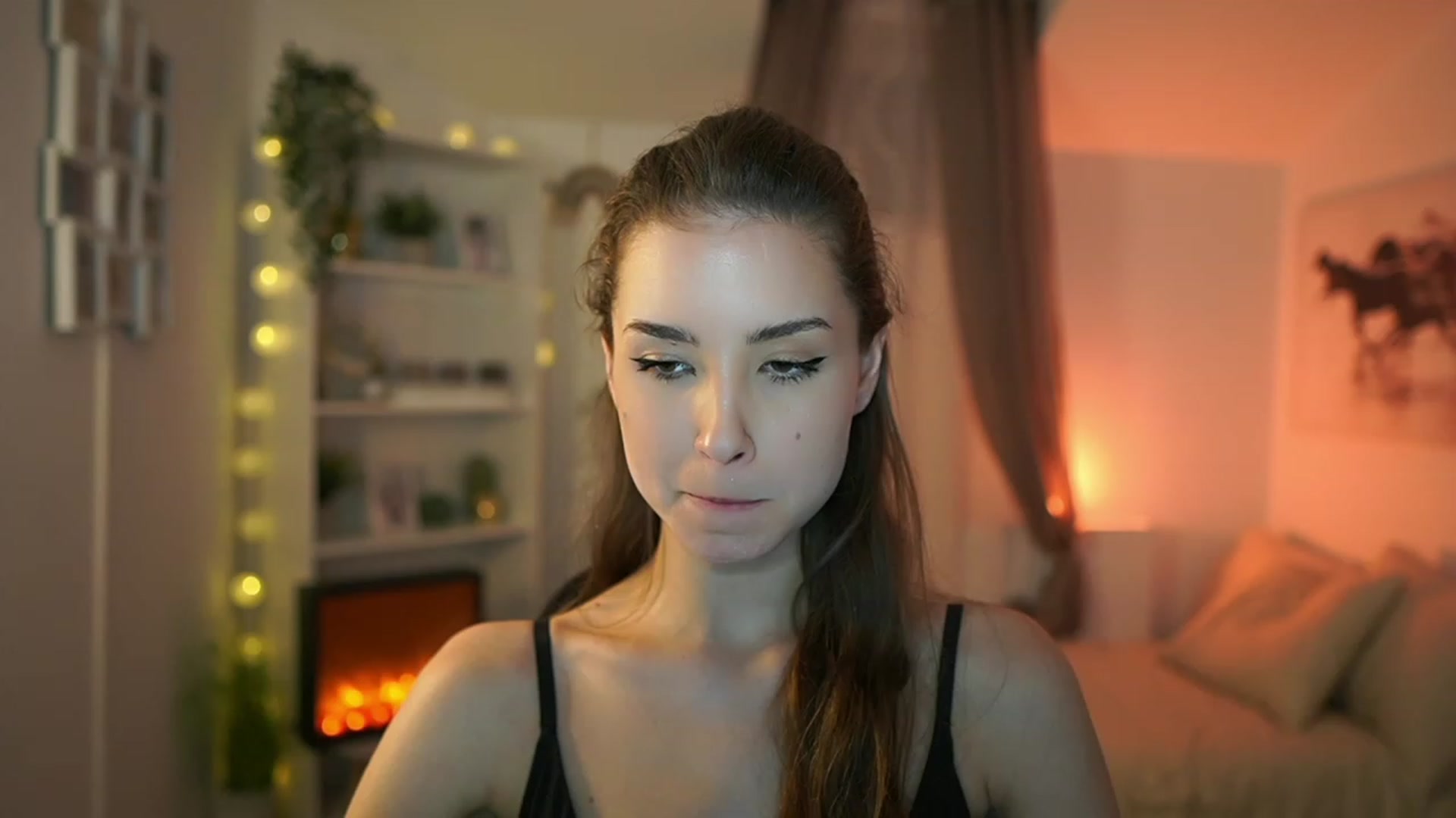 Gallery image thumbnail from Shy_jane's myfreecams stream on, 02/08/2024, 16:41 image 12 of 20