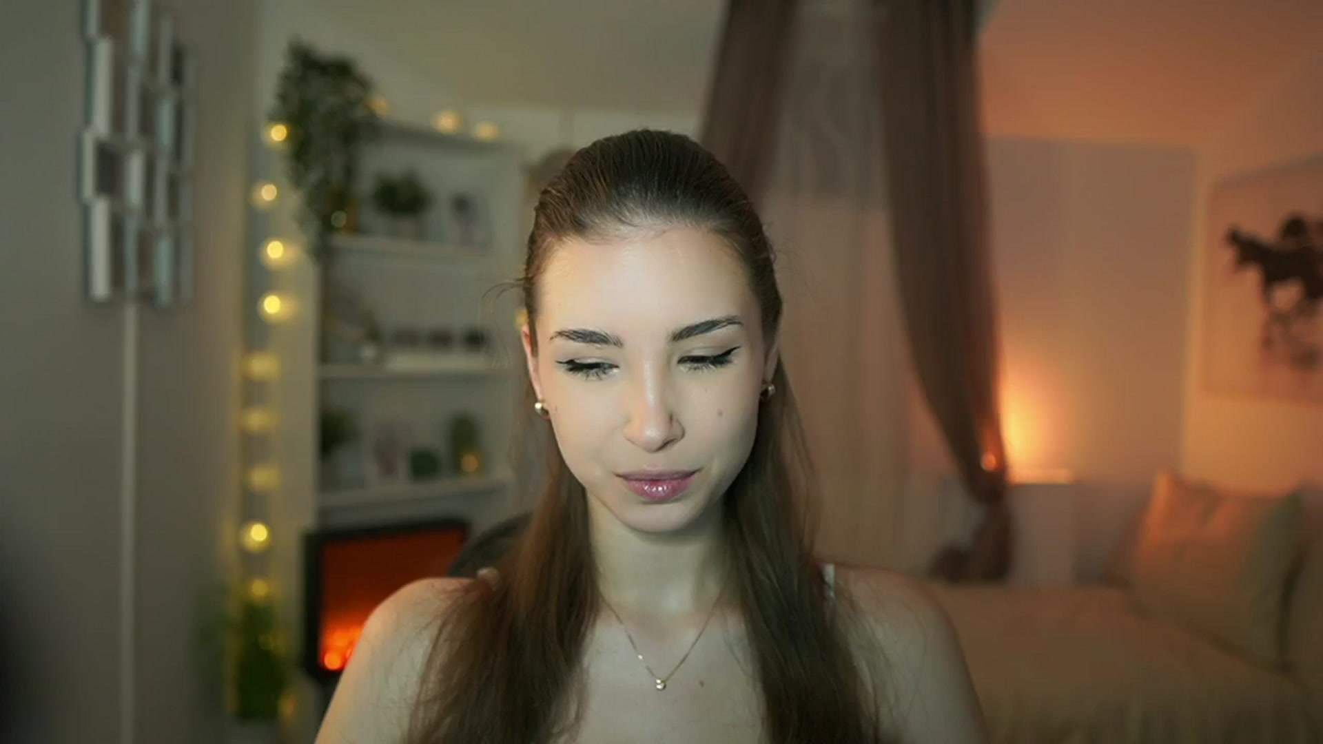 Gallery image thumbnail from Shy_jane's myfreecams stream on, 02/12/2024, 14:52 image 8 of 20