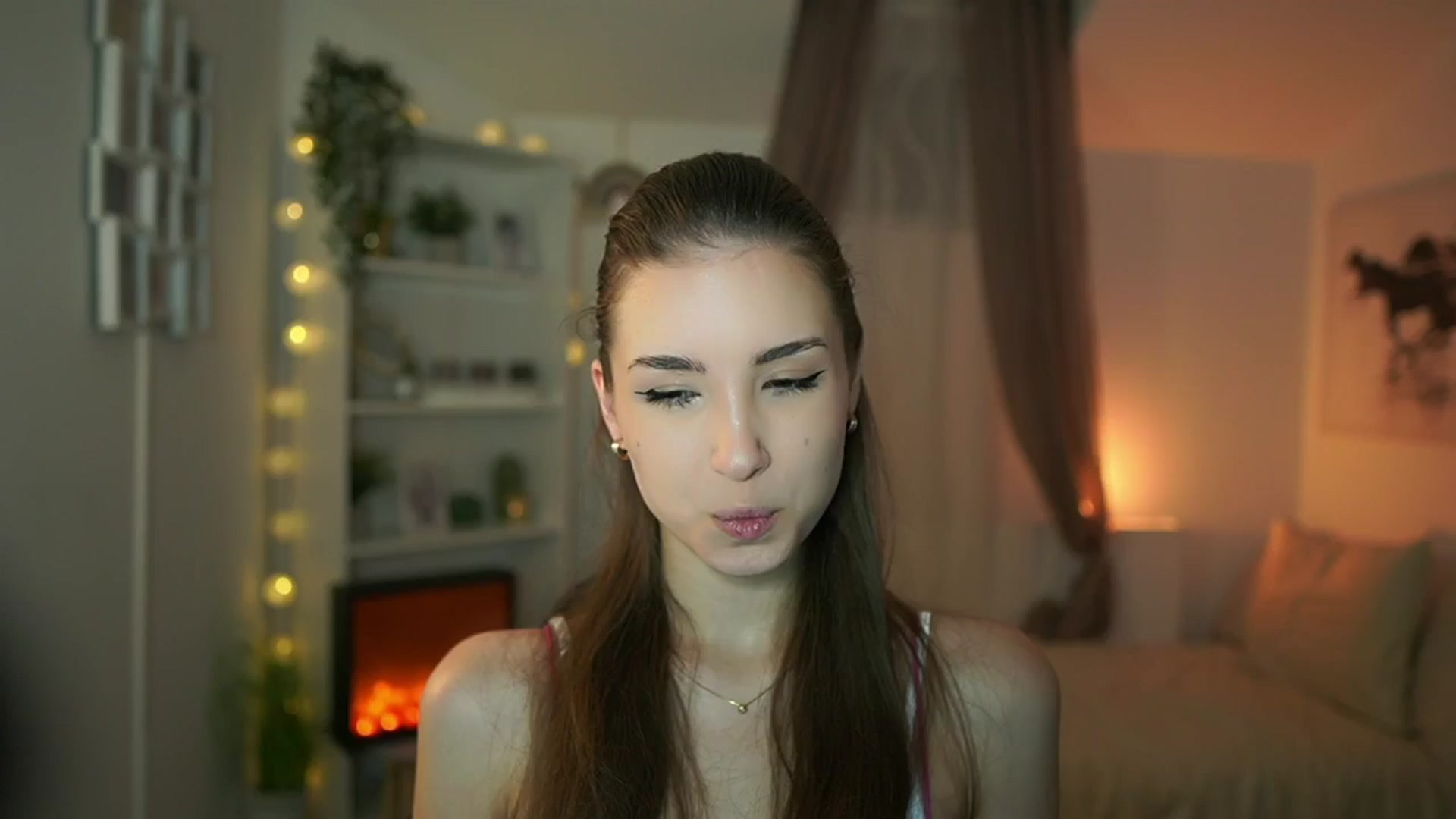 Gallery image thumbnail from Shy_jane's myfreecams stream on, 02/12/2024, 14:52 image 14 of 20