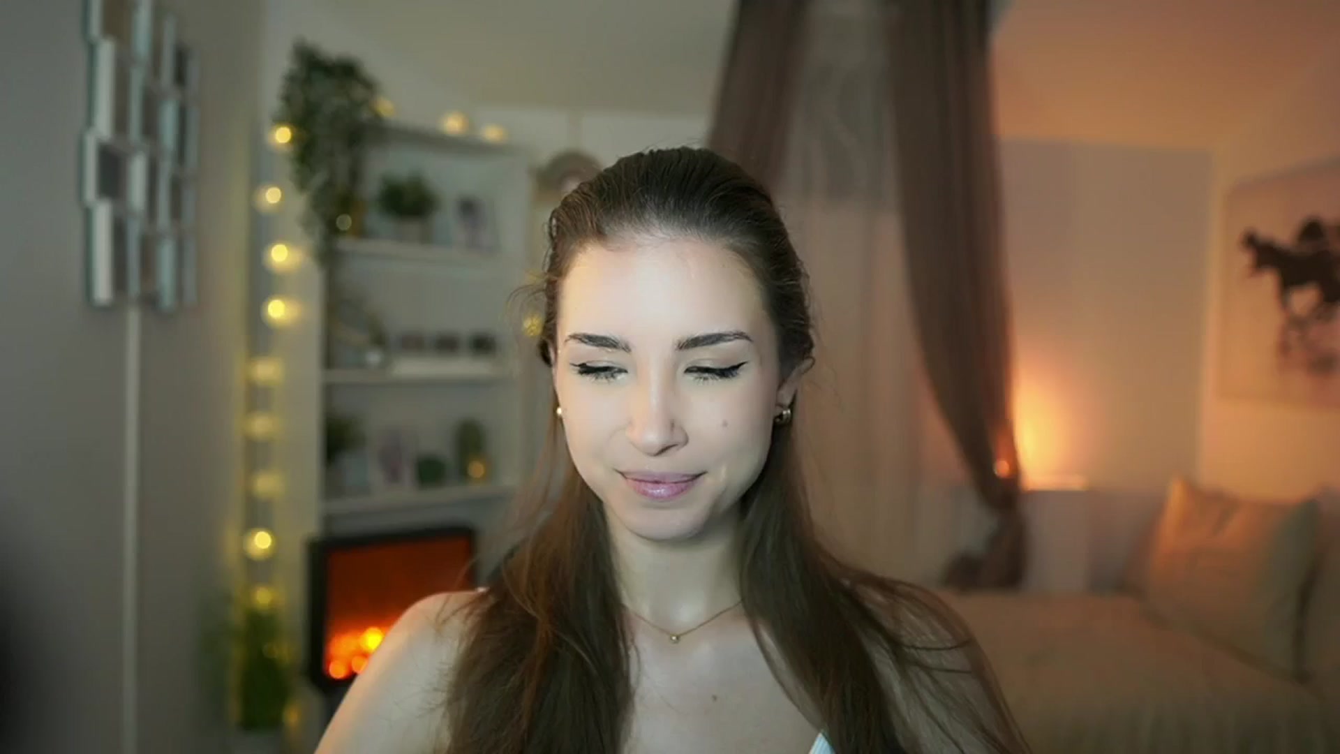 Gallery image thumbnail from Shy_jane's myfreecams stream on, 02/12/2024, 15:59 image 8 of 20