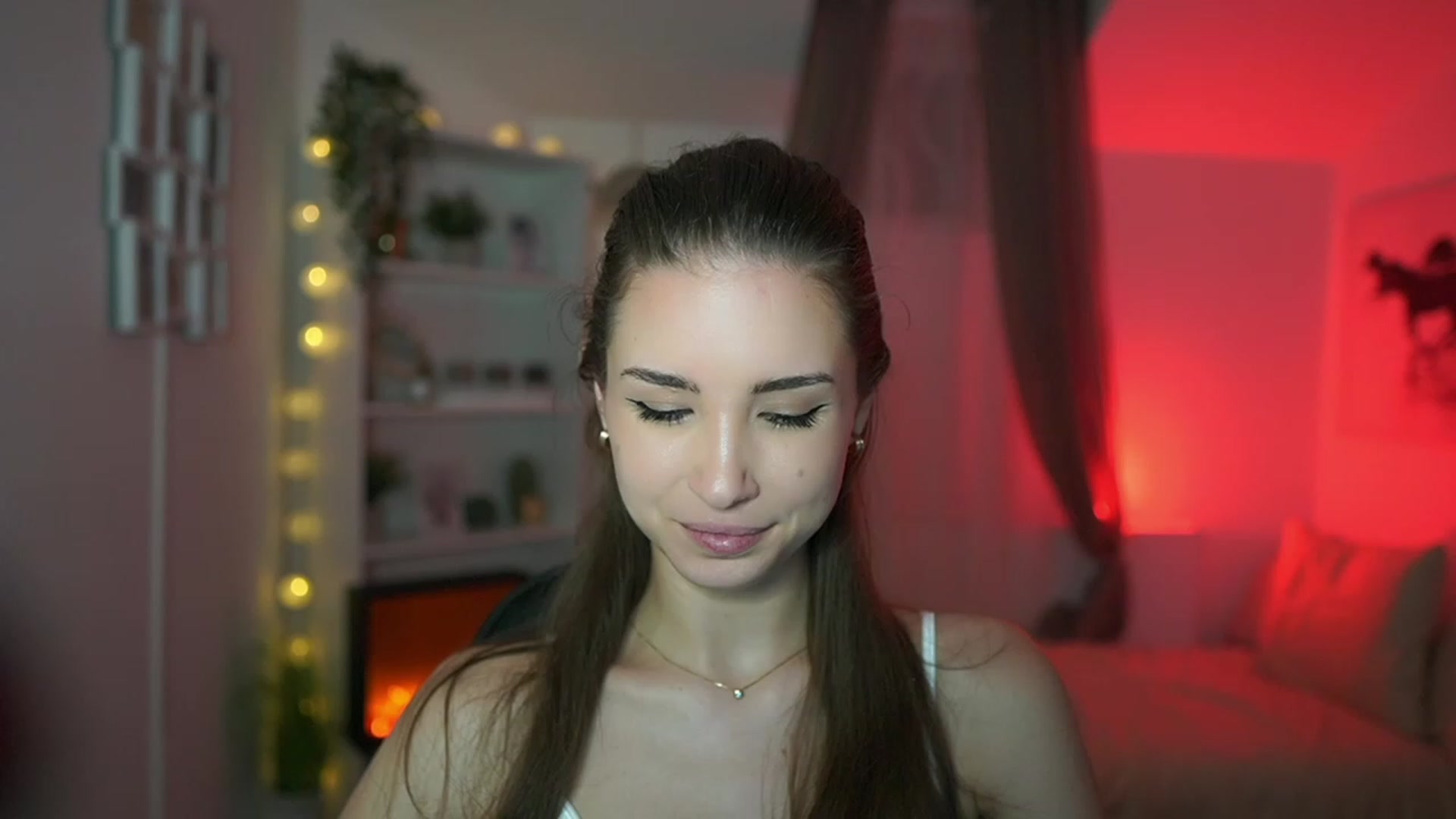 Gallery image thumbnail from Shy_jane's myfreecams stream on, 02/12/2024, 18:37 image 2 of 20