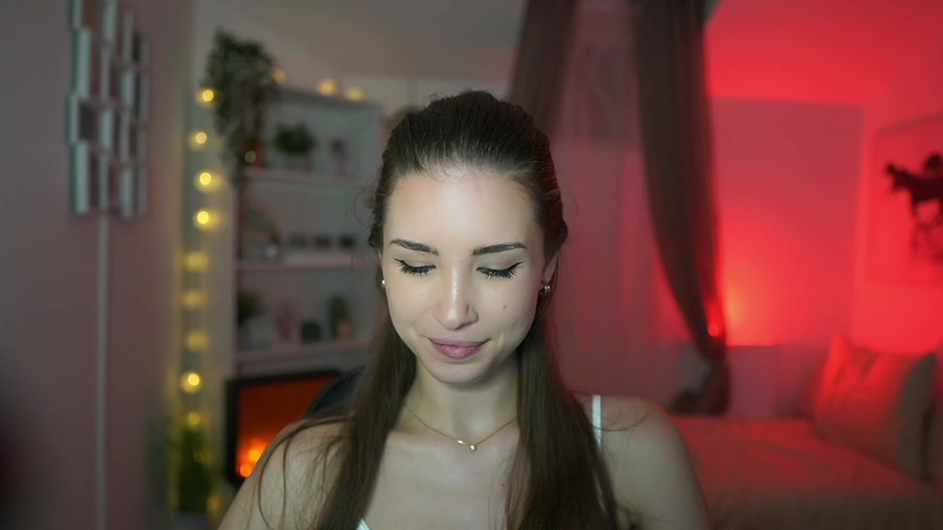 Gallery image thumbnail from Shy_jane's myfreecams stream on, 02/12/2024, 18:37 image 3 of 20