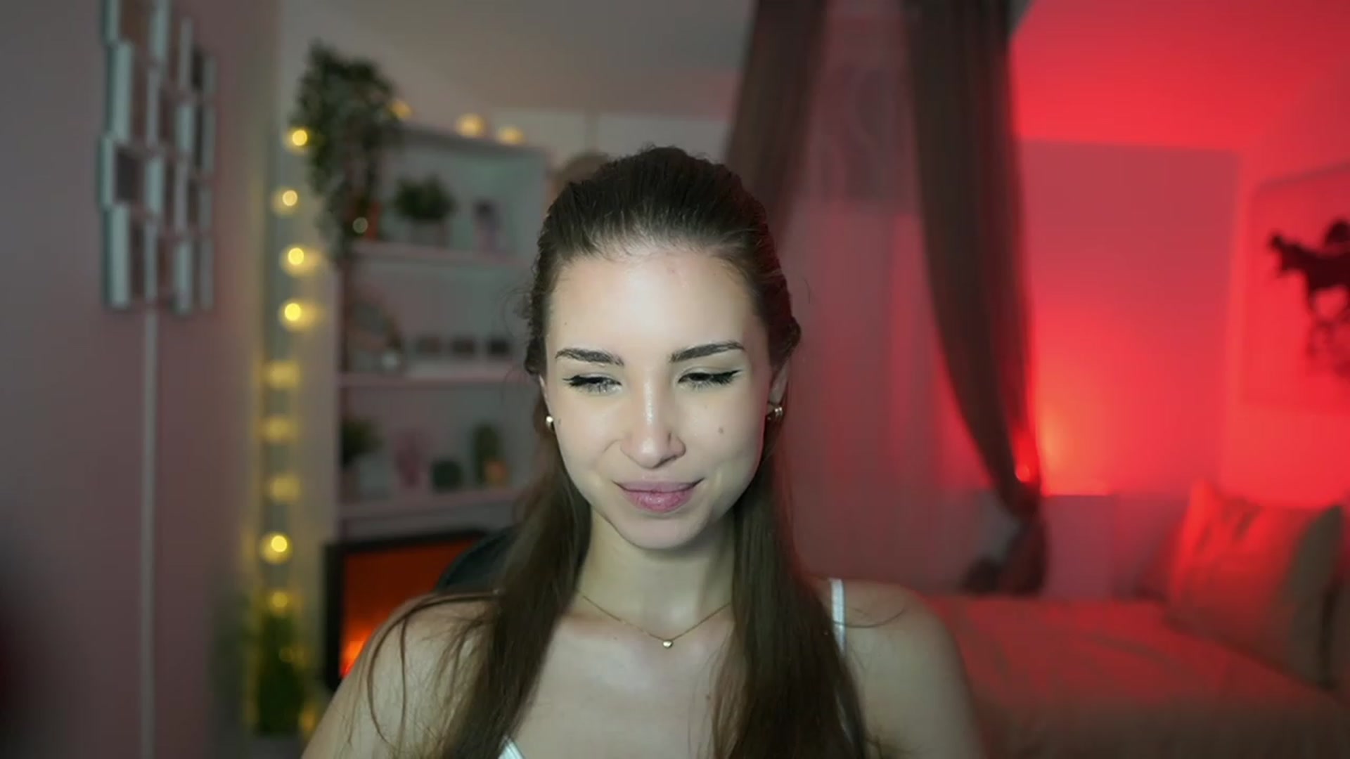 Gallery image thumbnail from Shy_jane's myfreecams stream on, 02/12/2024, 18:37 image 9 of 20