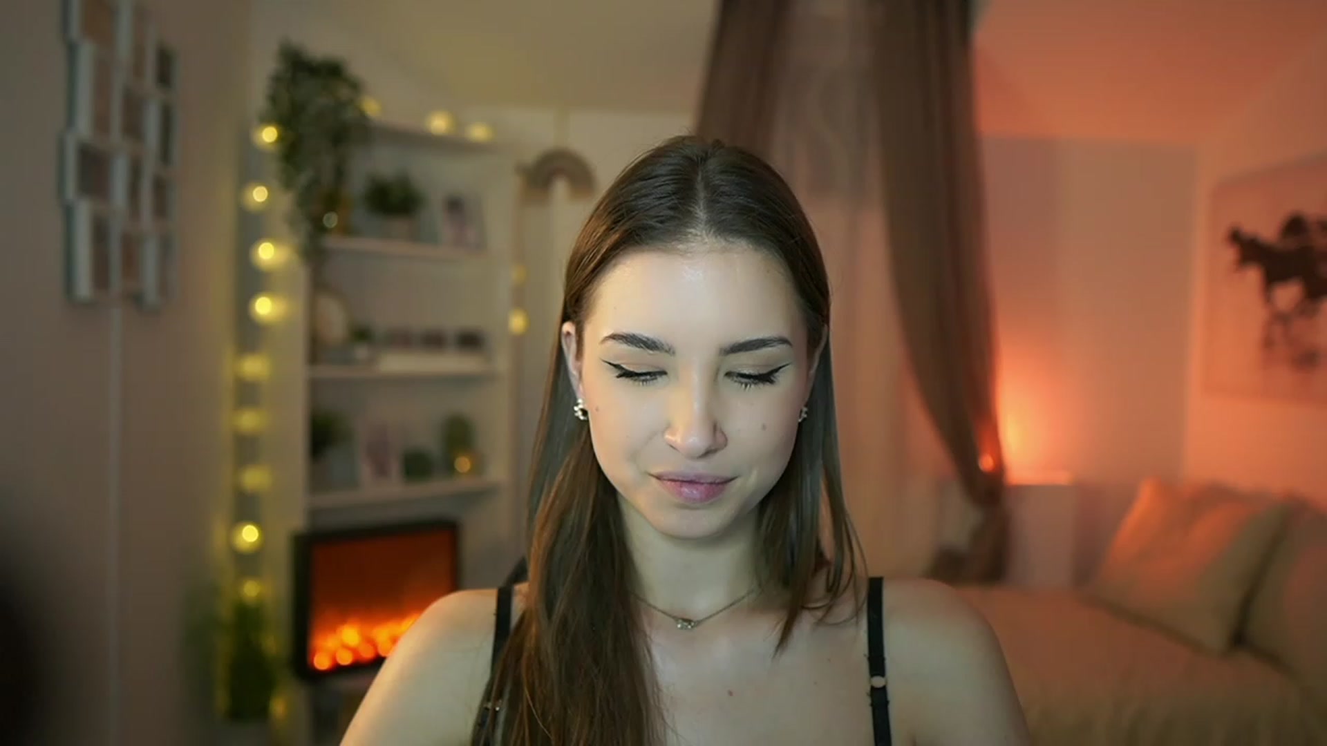 Gallery image thumbnail from Shy_jane's myfreecams stream on, 02/15/2024, 13:01 image 4 of 20