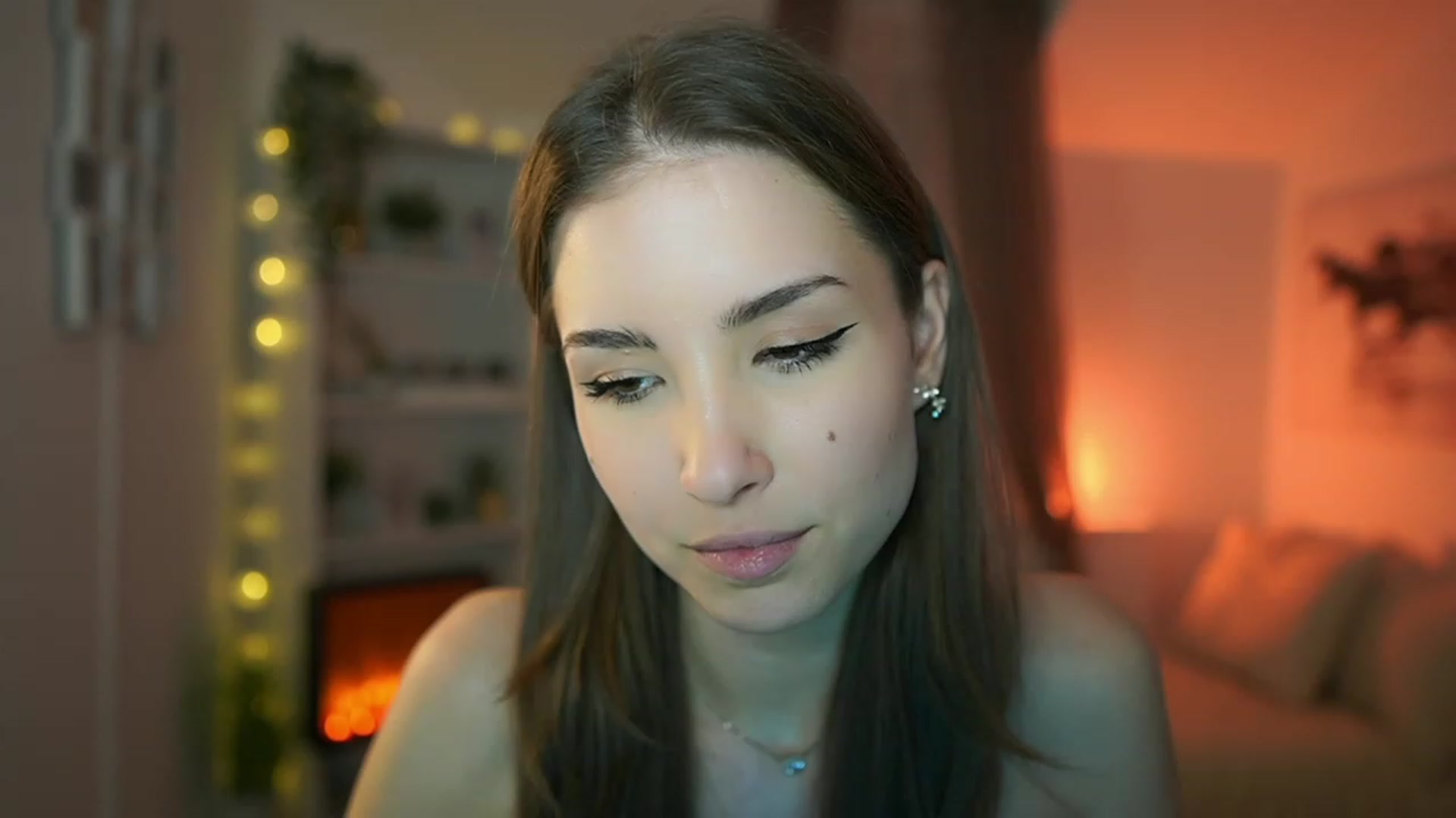 Gallery image thumbnail from Shy_jane's myfreecams stream on, 02/18/2024, 15:44 image 16 of 20