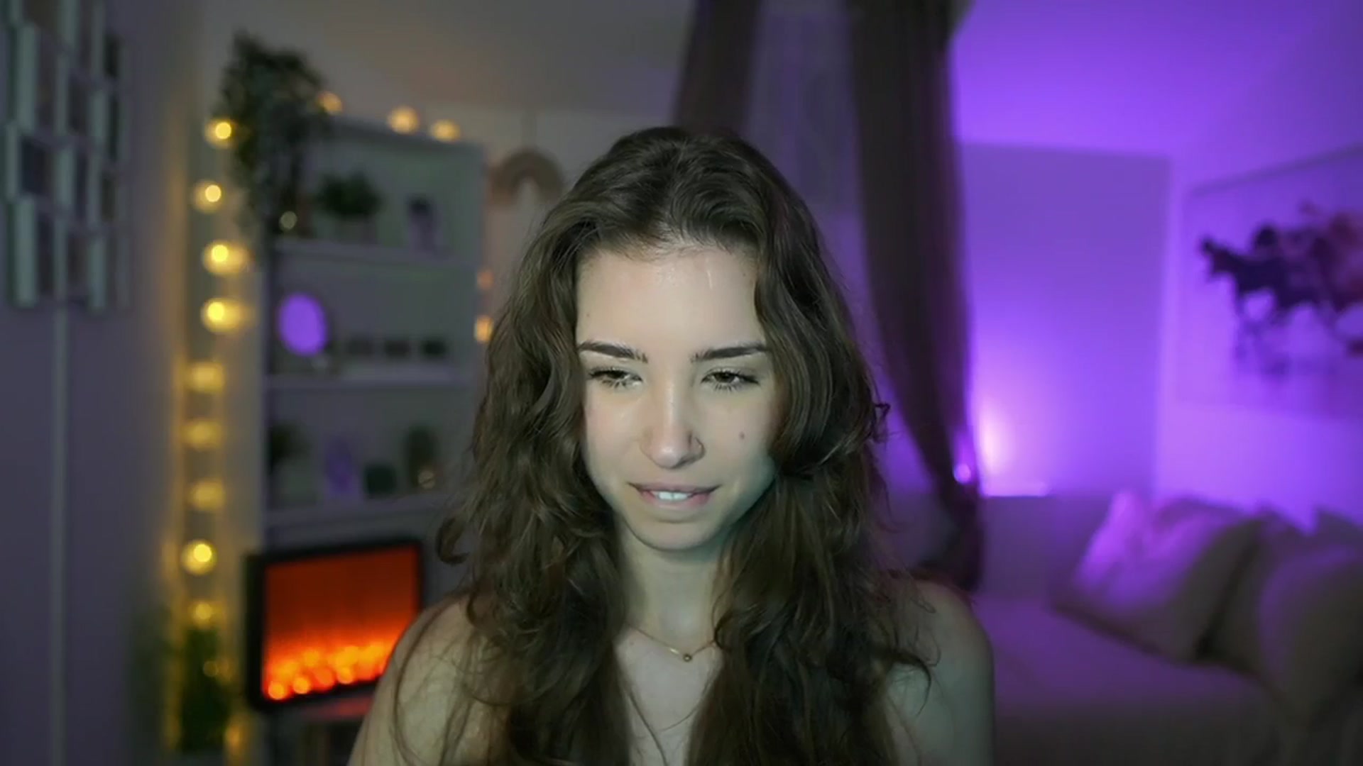 Gallery image thumbnail from Shy_jane's myfreecams stream on, 02/22/2024, 10:37 image 8 of 20