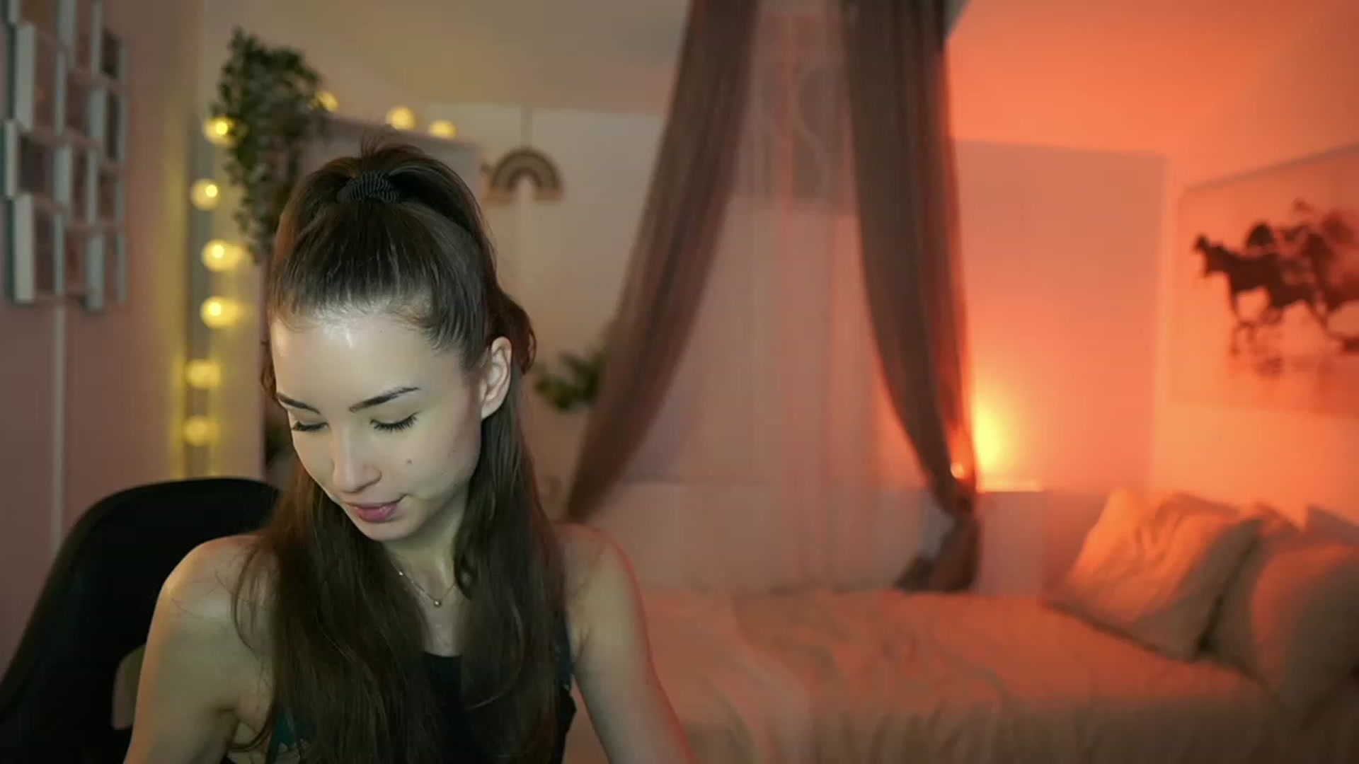 Gallery image thumbnail from Shy_jane's myfreecams stream on, 02/27/2024, 10:24 image 3 of 20