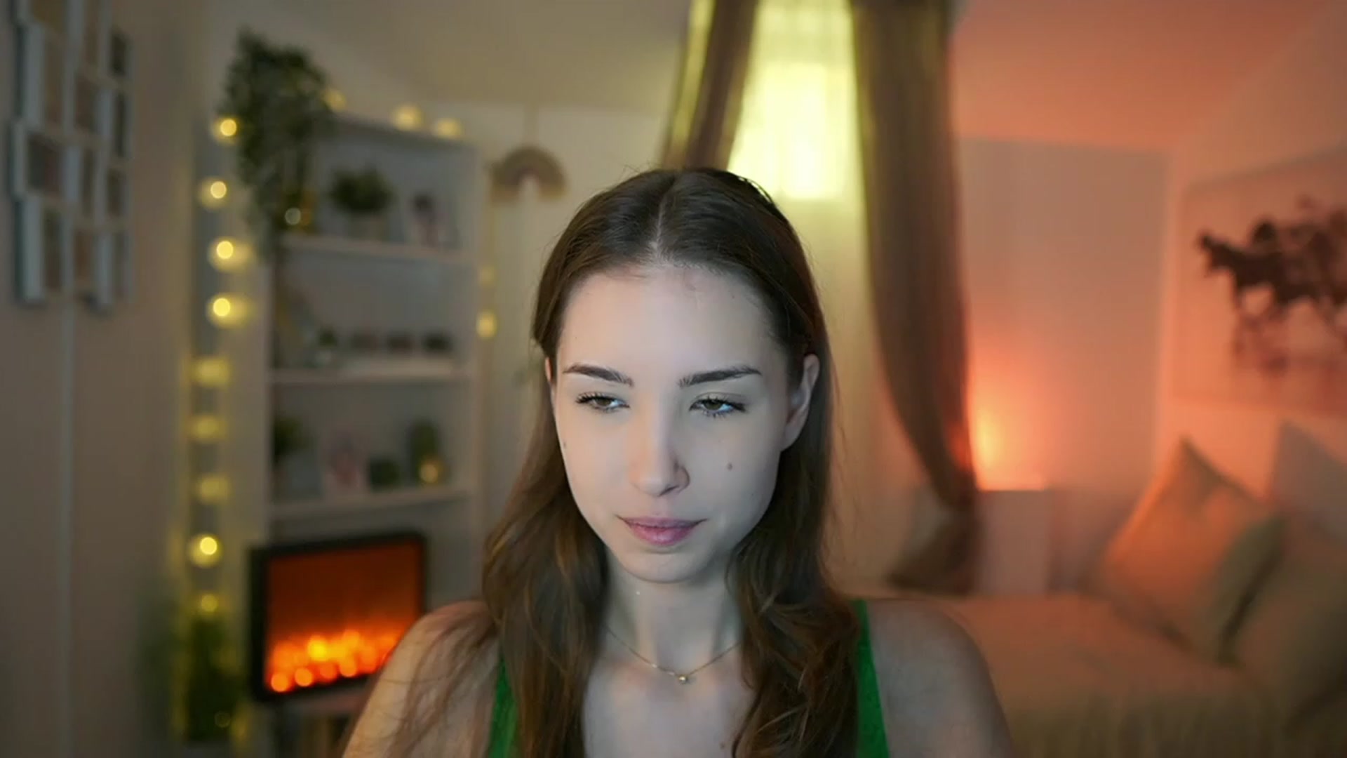 Gallery image thumbnail from Shy_jane's myfreecams stream on, 03/01/2024, 15:27 image 15 of 20