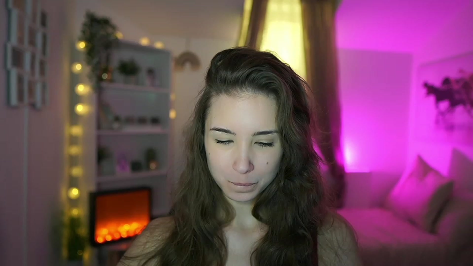 Gallery image thumbnail from Shy_jane's myfreecams stream on, 03/03/2024, 12:33 image 18 of 20