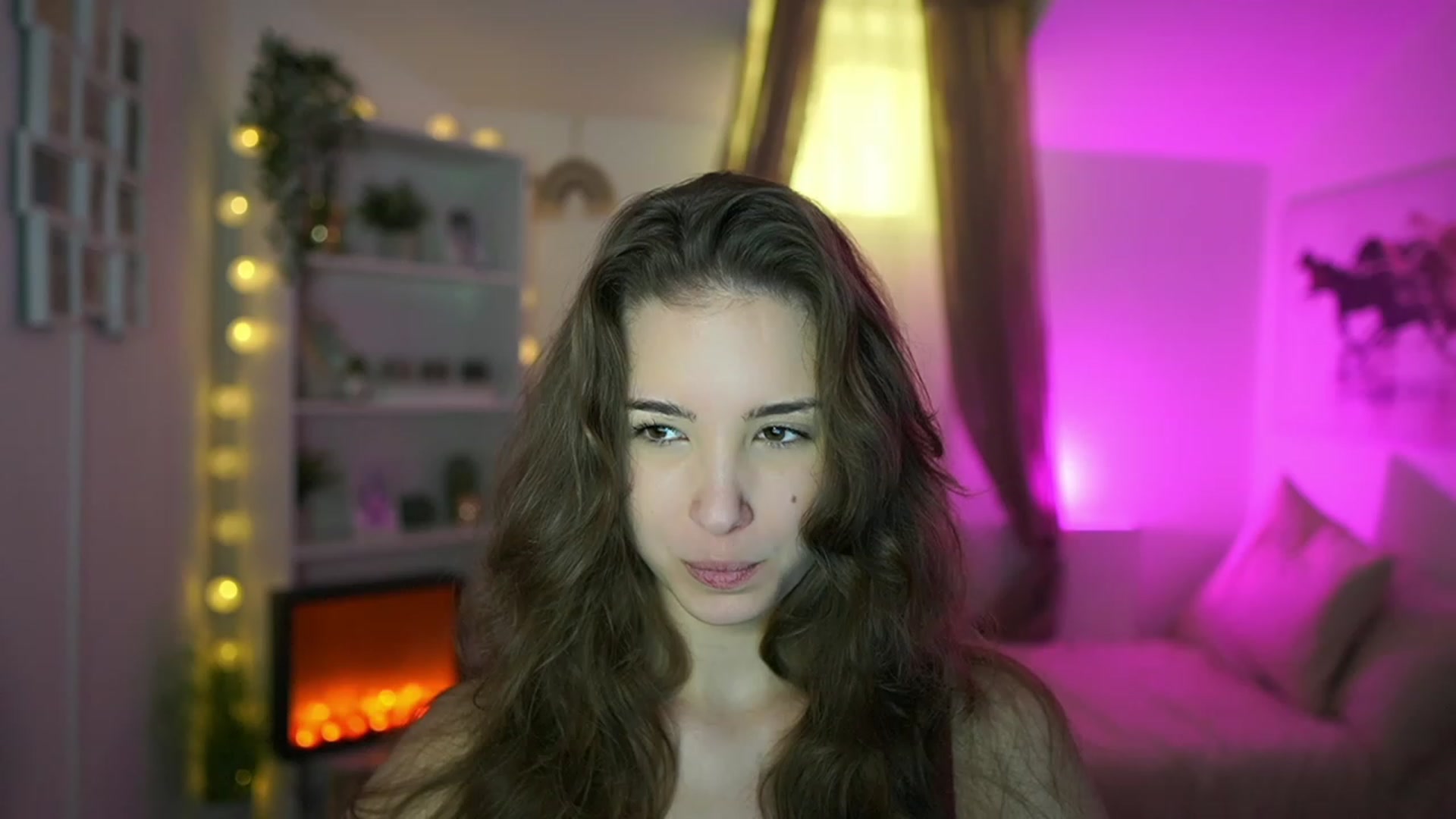Gallery image thumbnail from Shy_jane's myfreecams stream on, 03/03/2024, 12:33 image 15 of 20