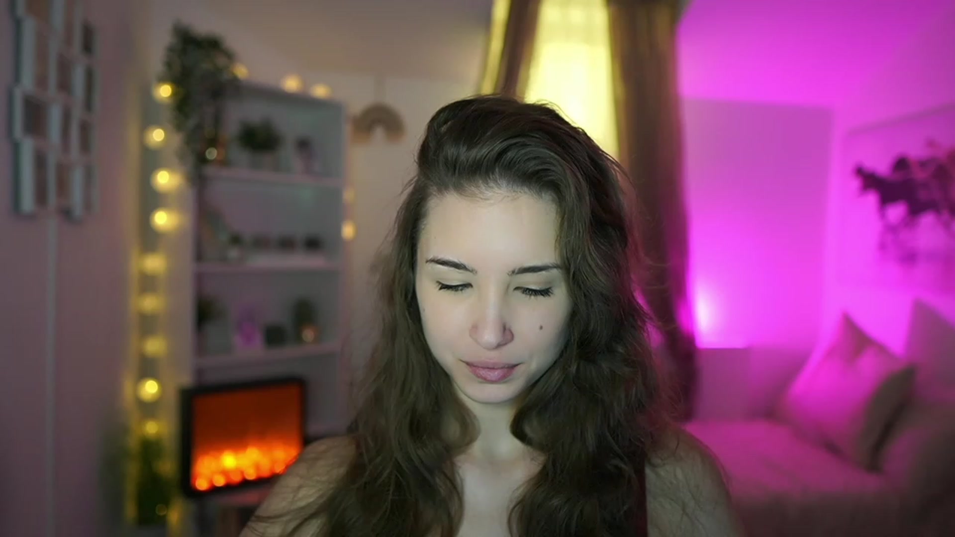 Gallery image thumbnail from Shy_jane's myfreecams stream on, 03/03/2024, 12:33 image 17 of 20