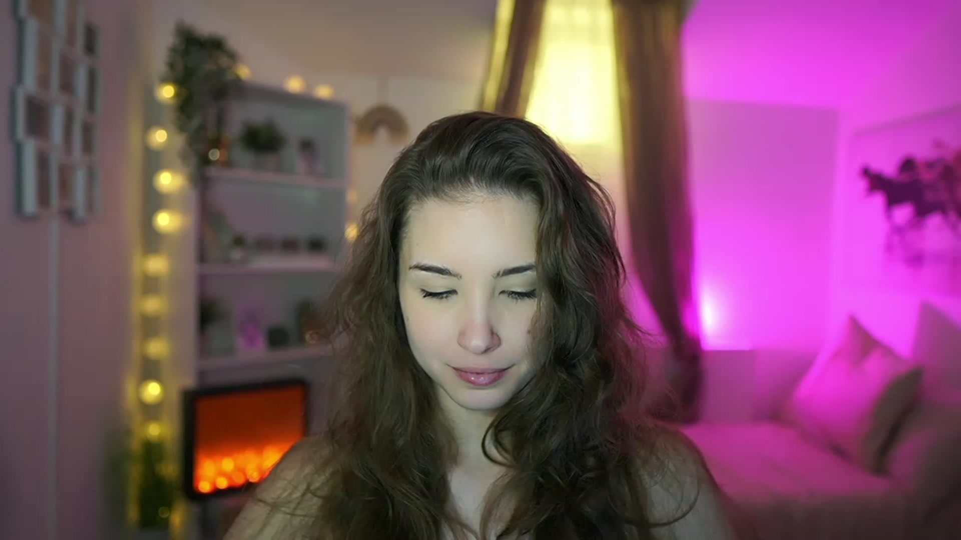 Gallery image thumbnail from Shy_jane's myfreecams stream on, 03/03/2024, 13:21 image 7 of 20
