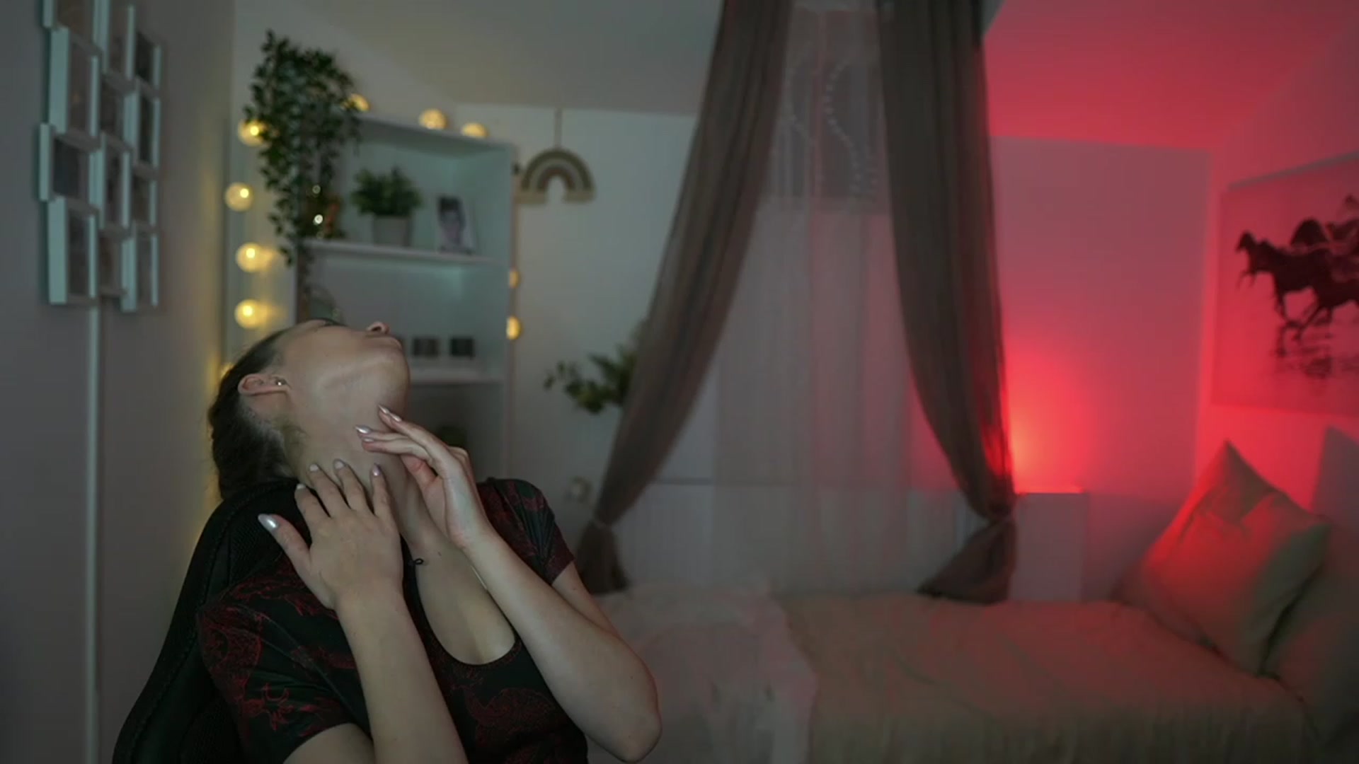 Gallery image thumbnail from Shy_jane's myfreecams stream on, 03/05/2024, 14:18 image 4 of 20