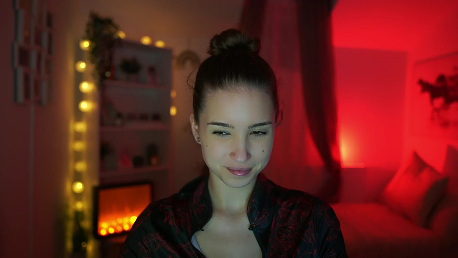 Gallery image thumbnail from Shy_jane's myfreecams stream on, 03/05/2024, 15:40 image 10 of 20