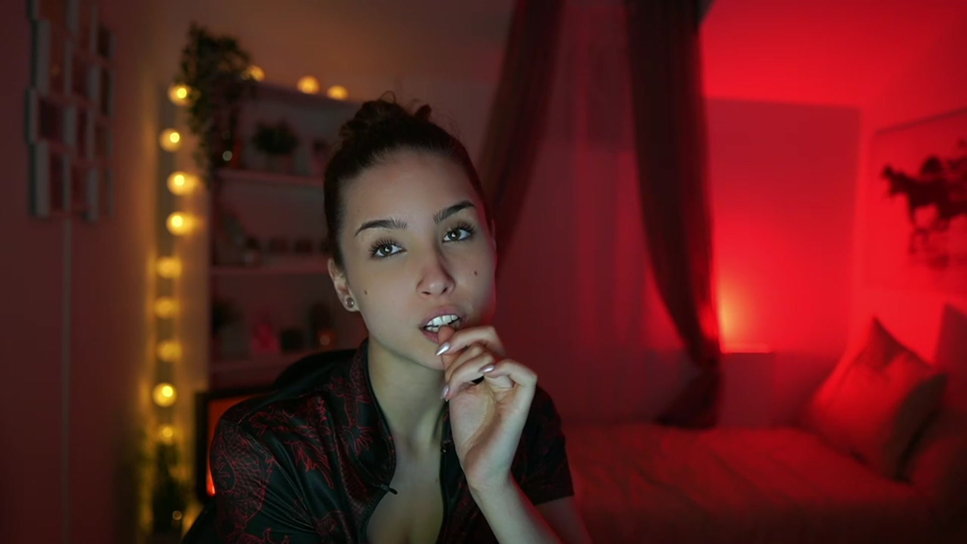 Gallery image thumbnail from Shy_jane's myfreecams stream on, 03/05/2024, 15:40 image 15 of 20