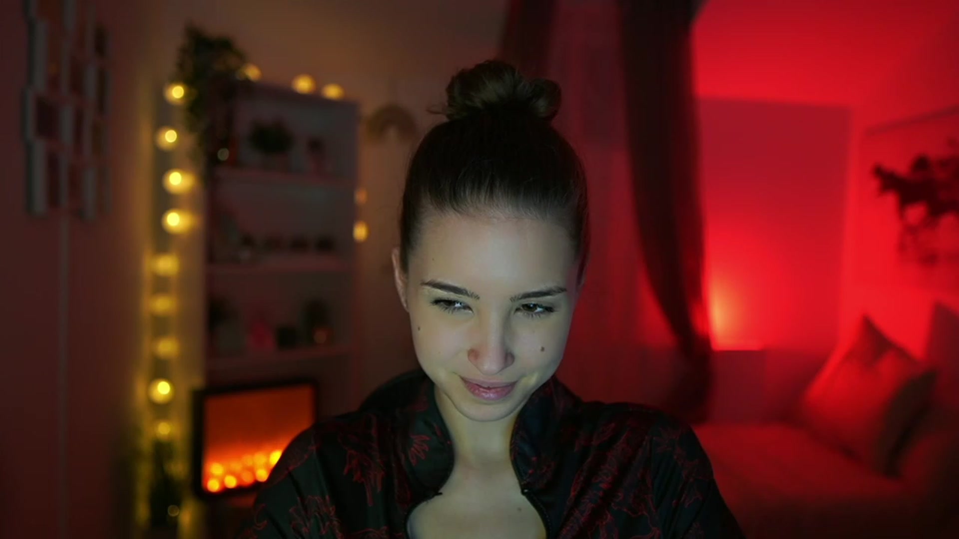 Gallery image thumbnail from Shy_jane's myfreecams stream on, 03/05/2024, 16:21 image 12 of 20