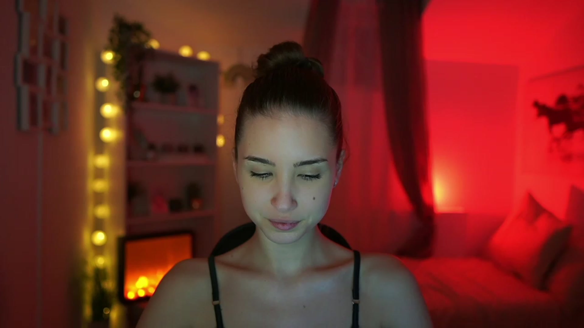 Gallery image thumbnail from Shy_jane's myfreecams stream on, 03/05/2024, 18:00 image 17 of 20