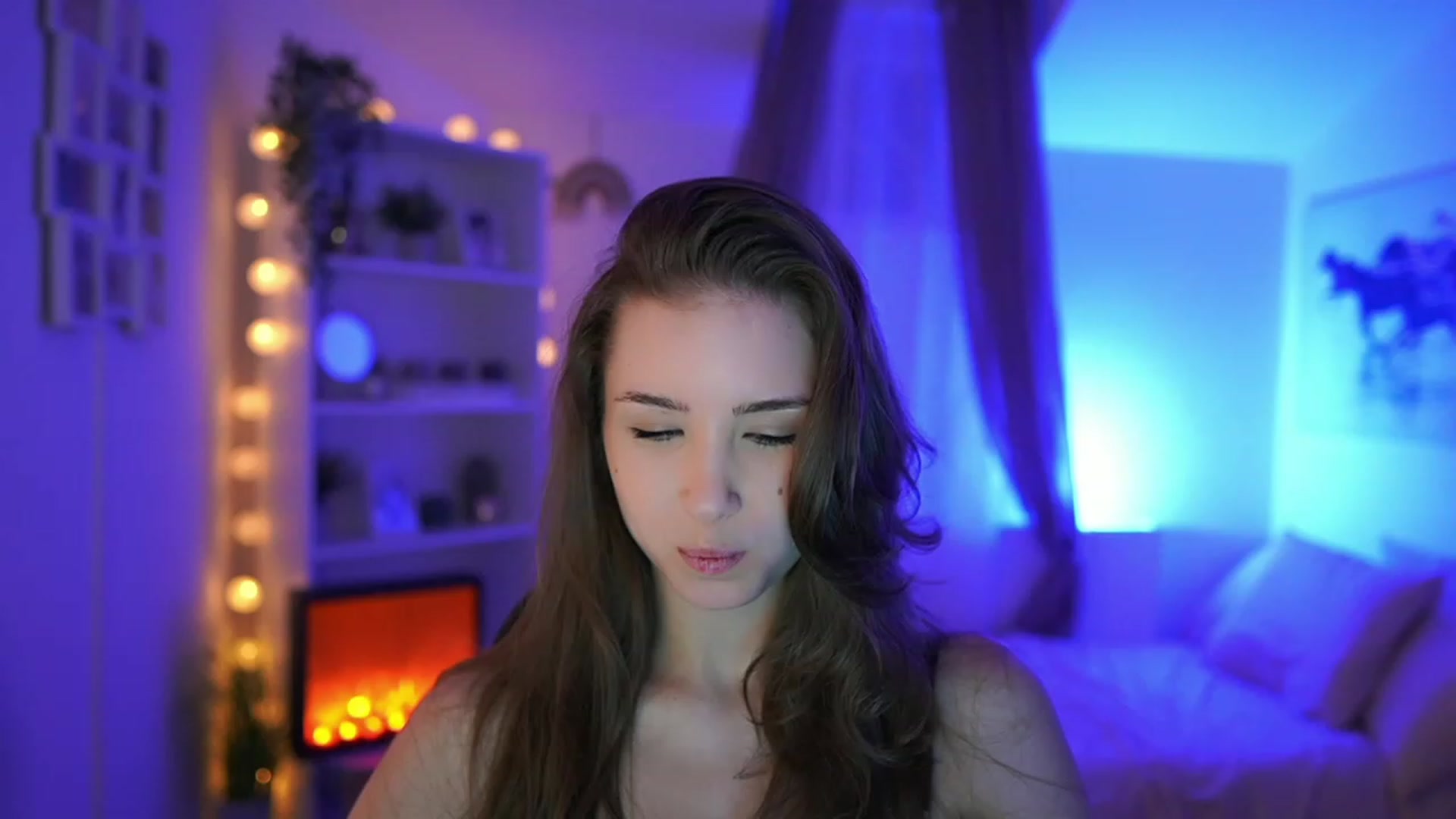 Gallery image thumbnail from Shy_jane's myfreecams stream on, 03/10/2024, 12:50 image 1 of 20