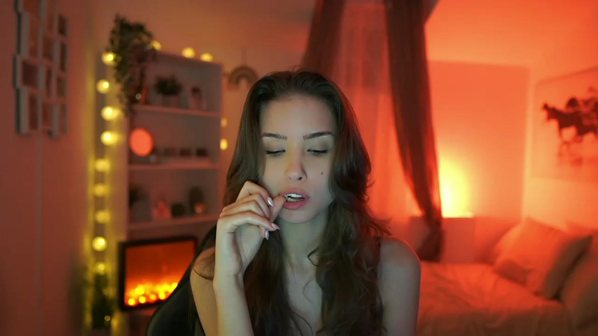 Gallery image thumbnail from Shy_jane's myfreecams stream on, 03/10/2024, 12:50 image 9 of 20