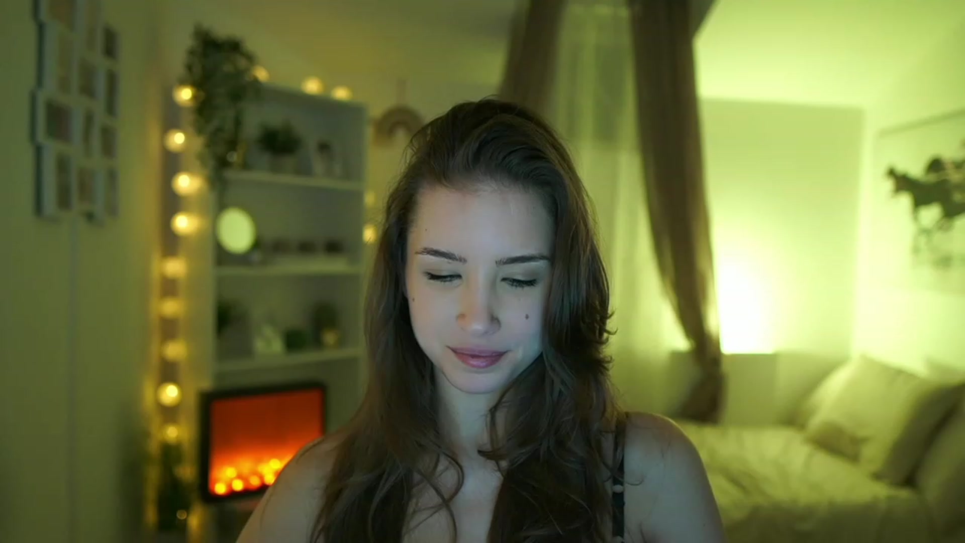 Gallery image thumbnail from Shy_jane's myfreecams stream on, 03/10/2024, 13:46 image 11 of 20