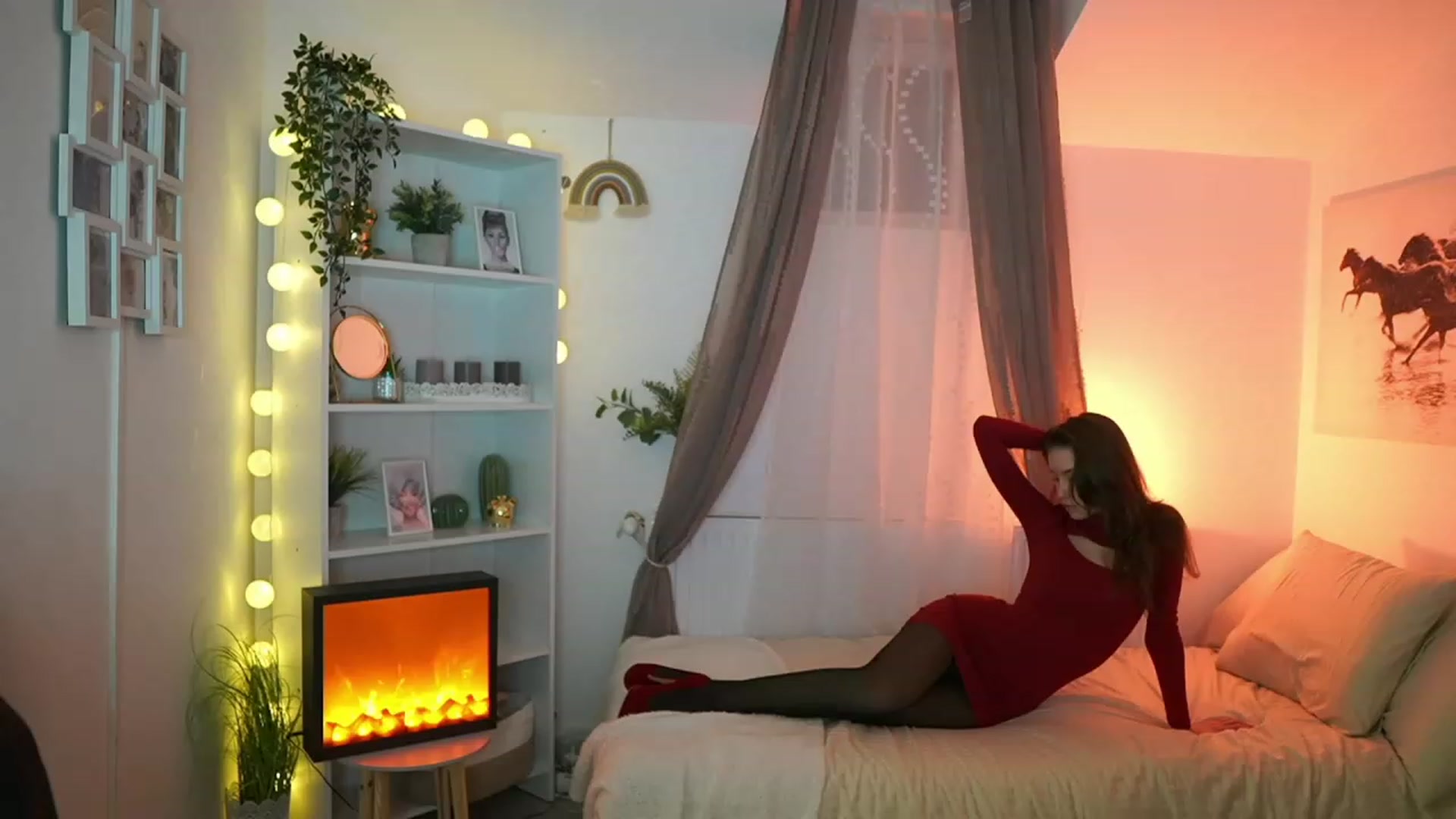 Gallery image thumbnail from Shy_jane's myfreecams stream on, 03/10/2024, 17:14 image 3 of 20