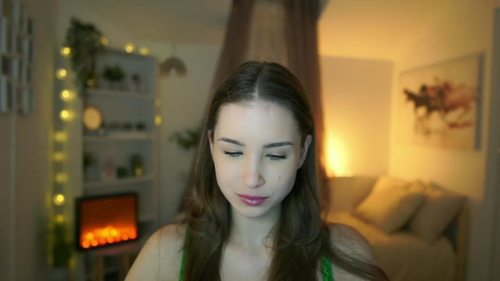 Gallery image thumbnail from Shy_jane's myfreecams stream on, 03/11/2024, 15:06 image 12 of 20