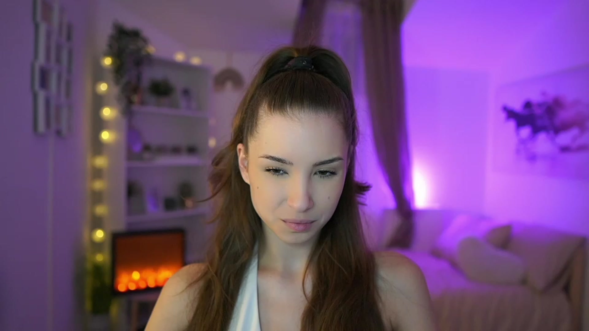 Gallery image thumbnail from Shy_jane's myfreecams stream on, 03/12/2024, 11:32 image 11 of 20