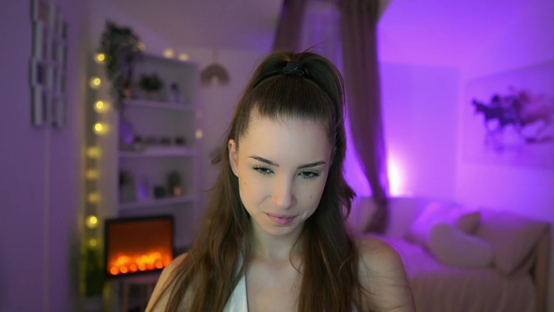 Gallery image thumbnail from Shy_jane's myfreecams stream on, 03/12/2024, 11:32 image 5 of 20