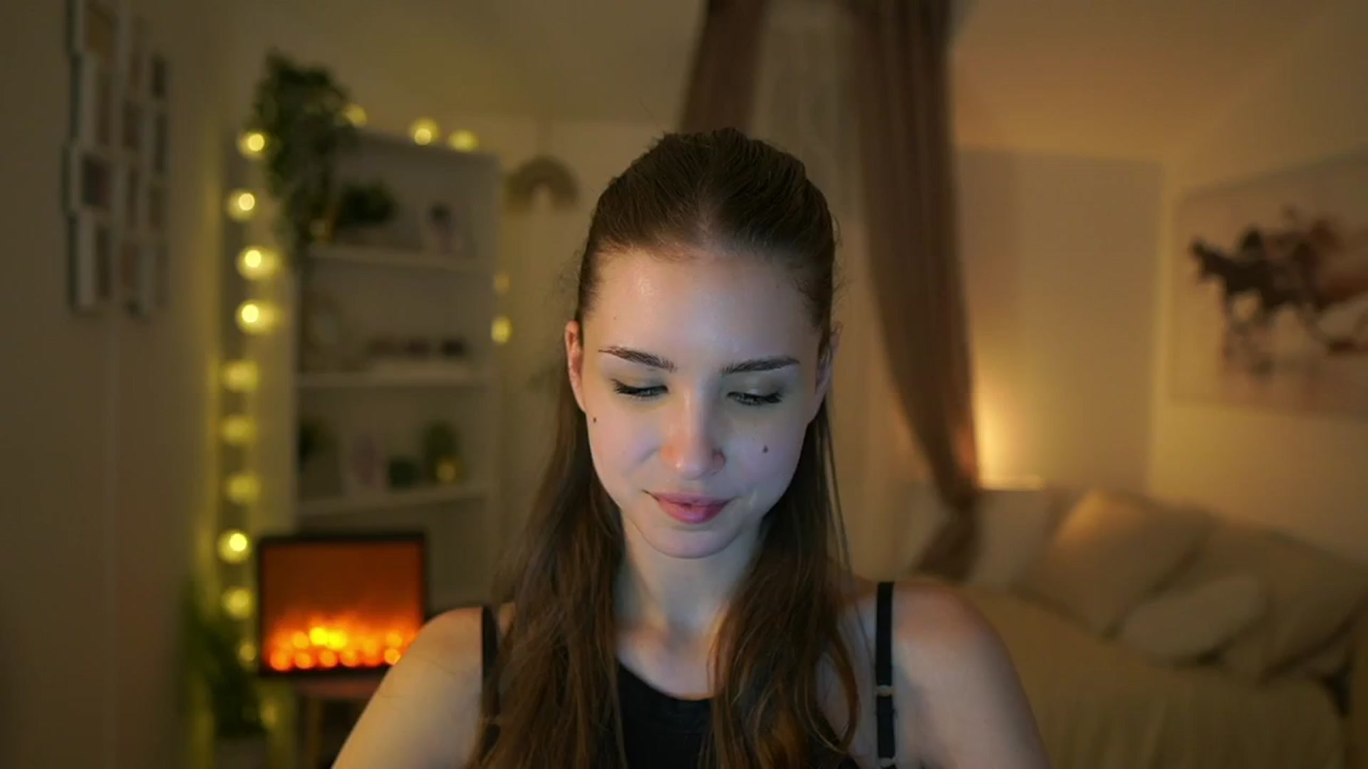 Gallery image thumbnail from Shy_jane's myfreecams stream on, 03/21/2024, 18:15 image 4 of 20