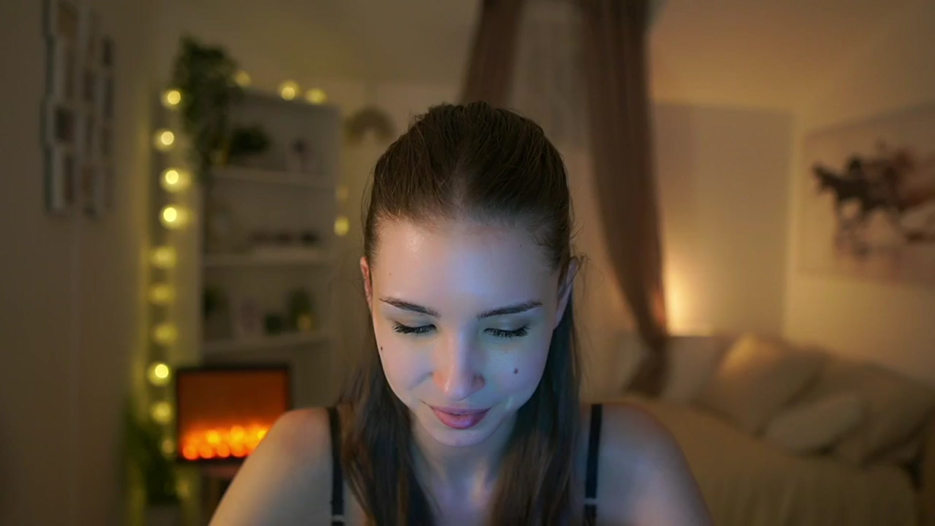 Gallery image thumbnail from Shy_jane's myfreecams stream on, 03/21/2024, 18:15 image 16 of 20