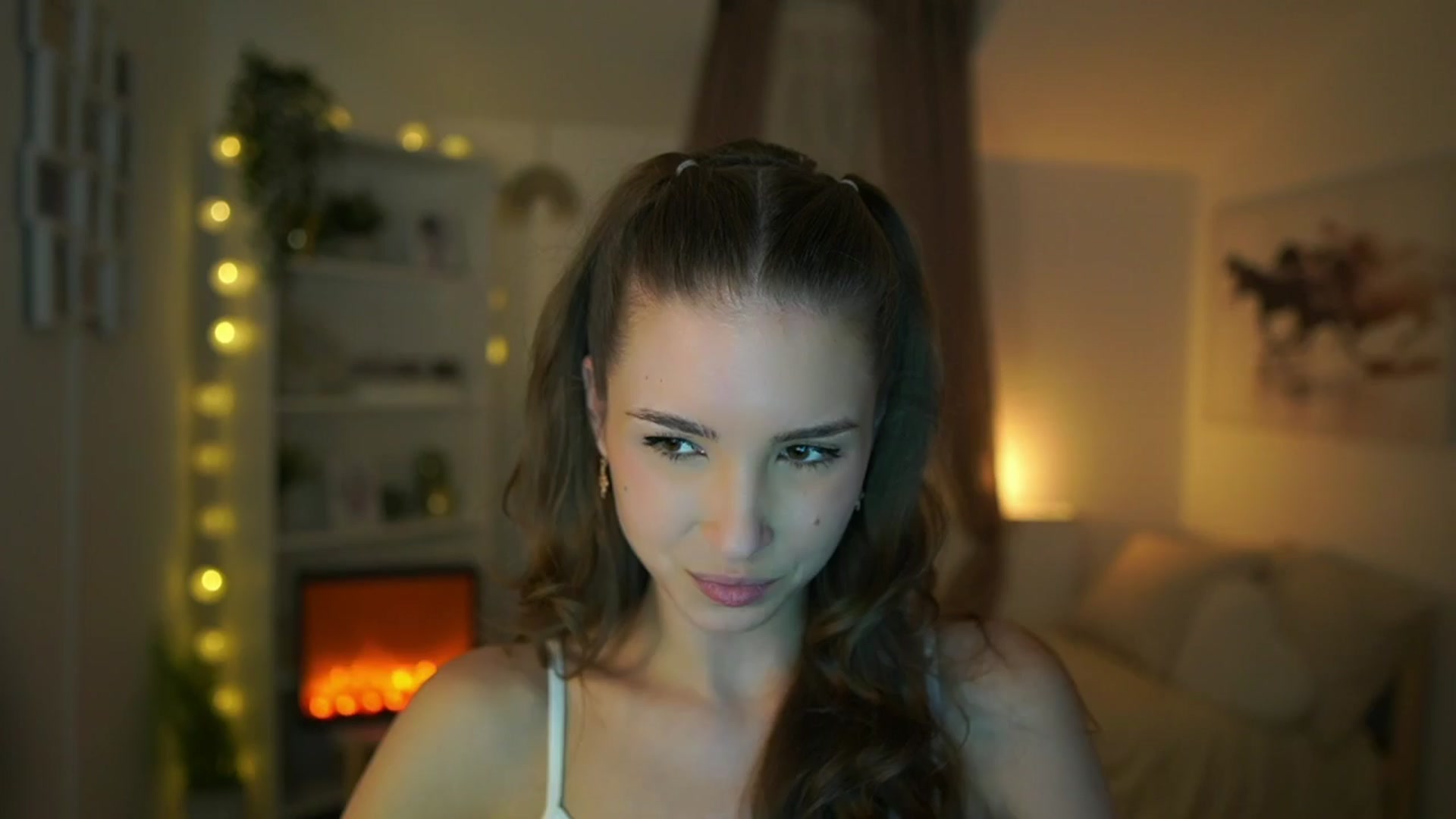 Gallery image thumbnail from Shy_jane's myfreecams stream on, 03/28/2024, 16:10 image 19 of 20