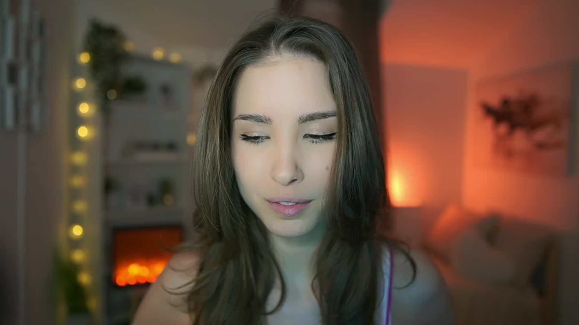 Gallery image thumbnail from Shy_jane's myfreecams stream on, 03/29/2024, 17:30 image 9 of 20
