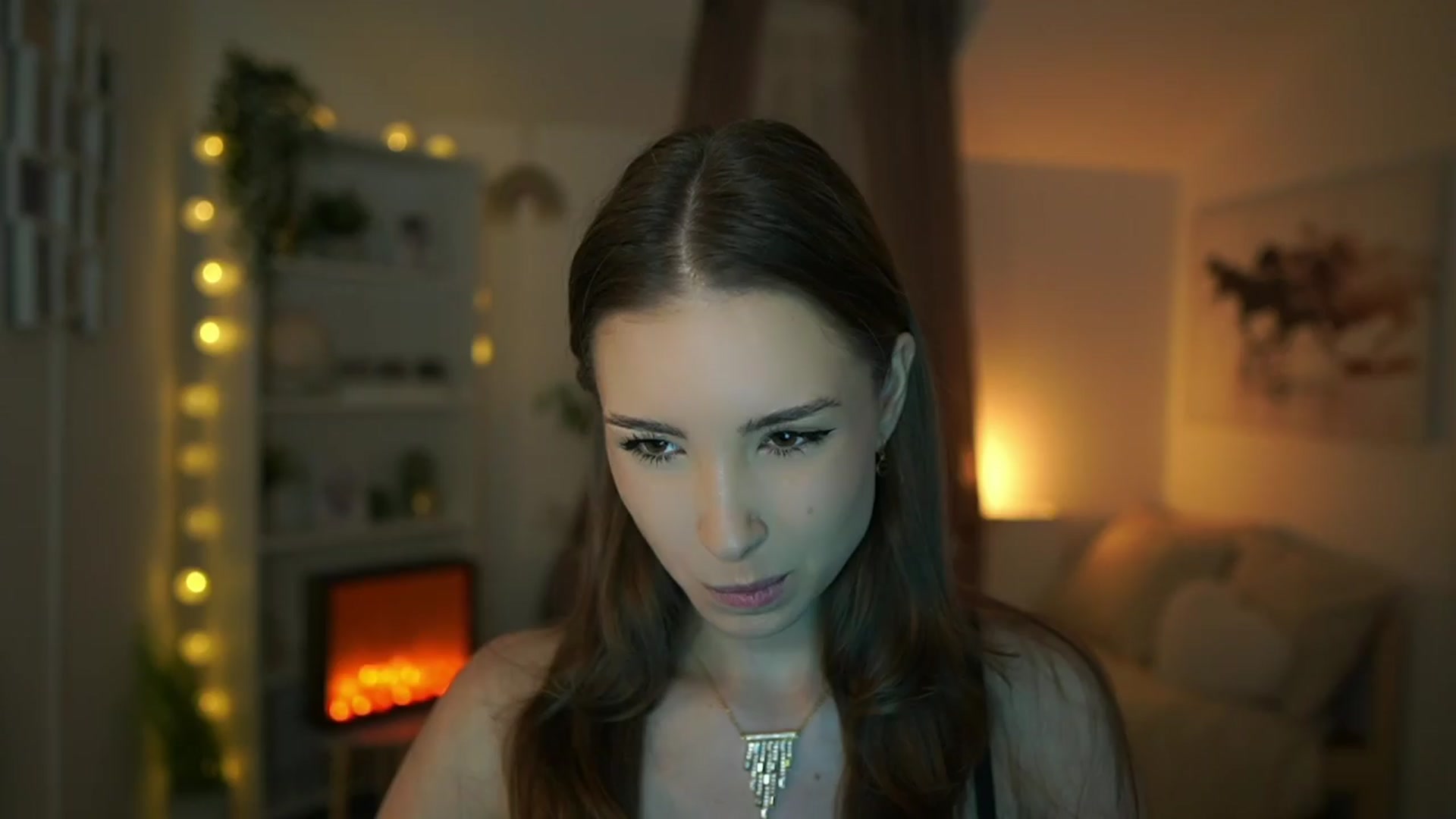 Gallery image thumbnail from Shy_jane's myfreecams stream on, 04/02/2024, 09:43 image 12 of 20