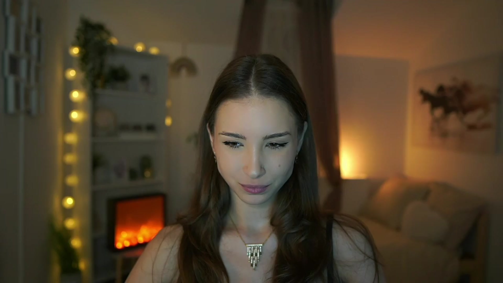 Gallery image thumbnail from Shy_jane's myfreecams stream on, 04/02/2024, 10:20 image 10 of 20