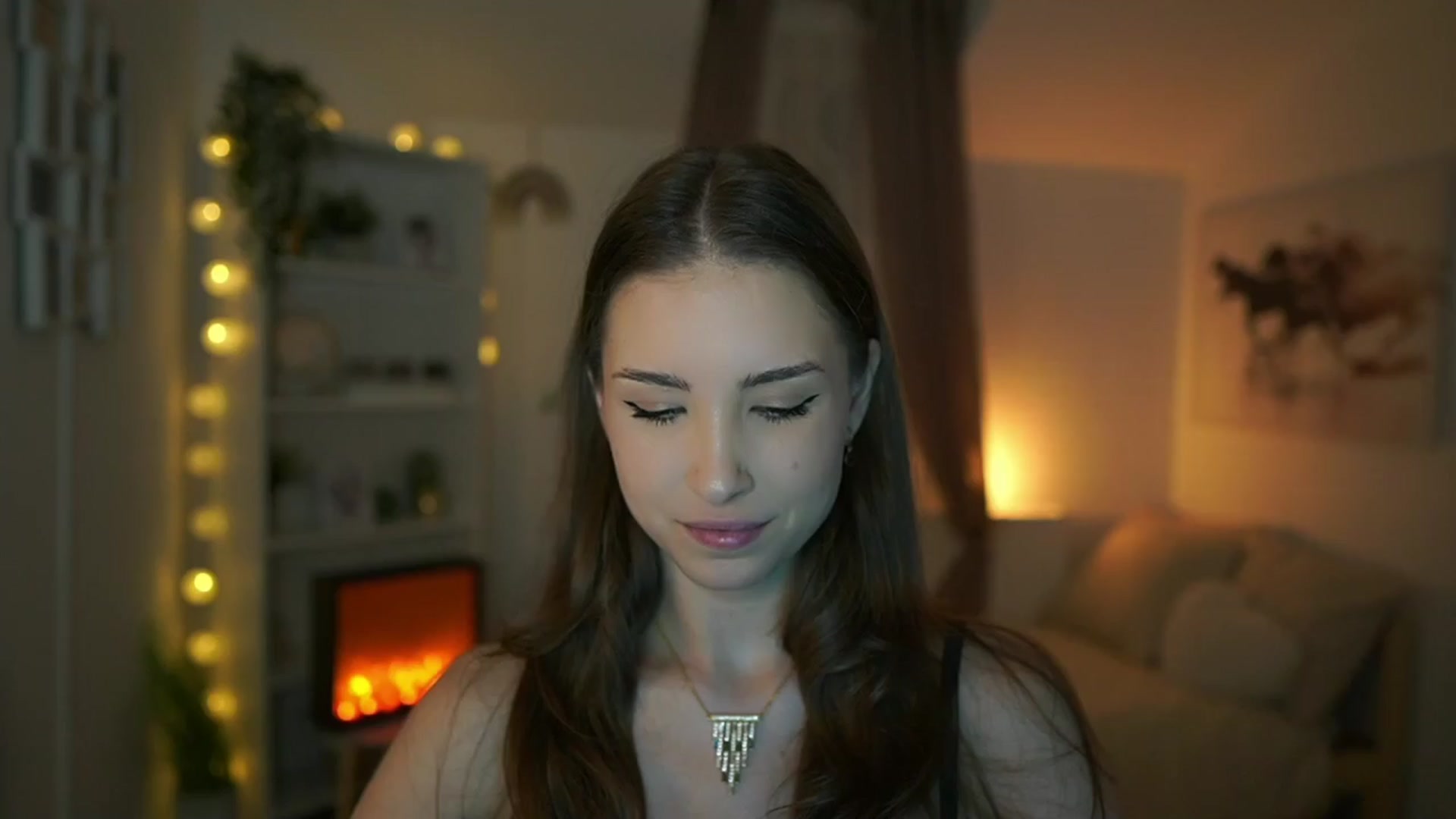 Gallery image thumbnail from Shy_jane's myfreecams stream on, 04/02/2024, 10:20 image 5 of 20