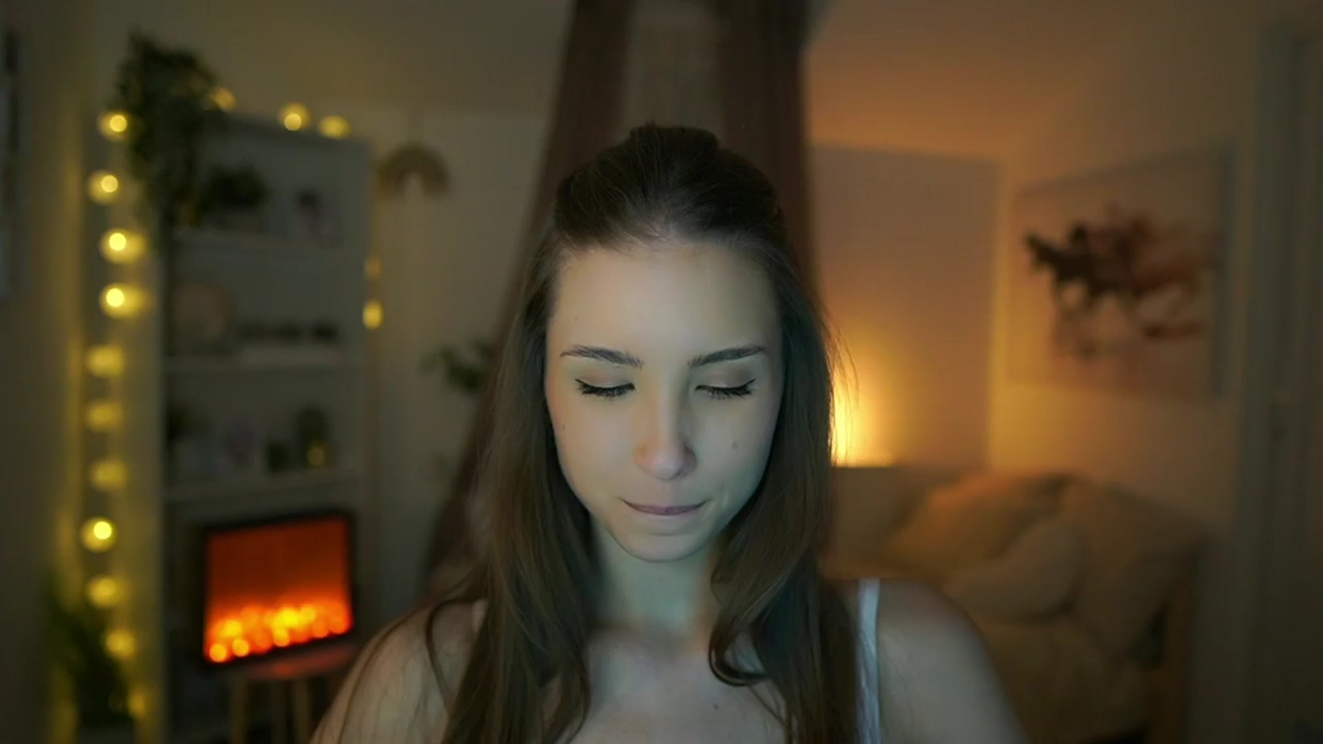 Gallery image thumbnail from Shy_jane's myfreecams stream on, 04/04/2024, 16:18 image 12 of 20