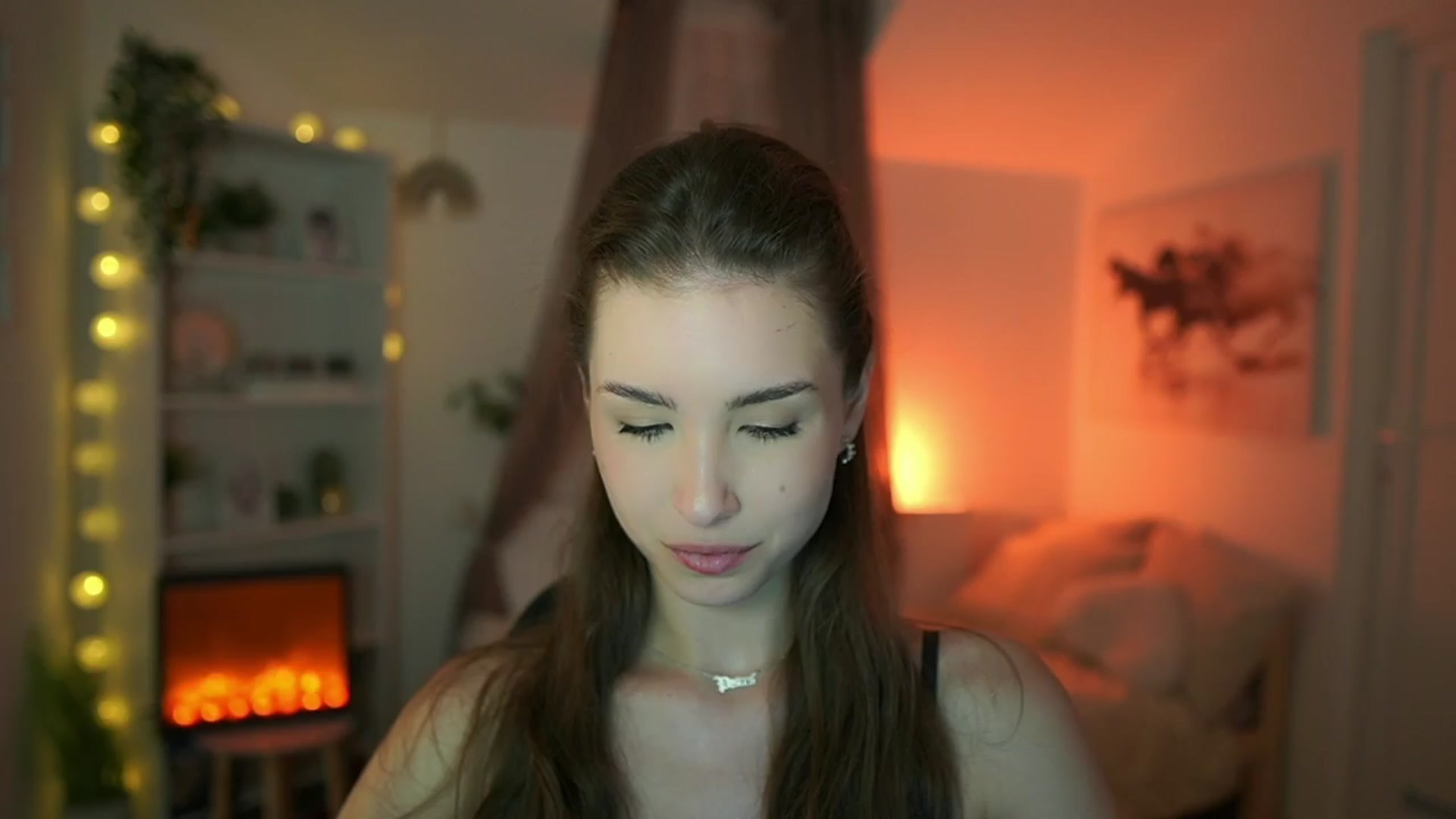 Gallery image thumbnail from Shy_jane's myfreecams stream on, 04/08/2024, 15:47 image 18 of 20