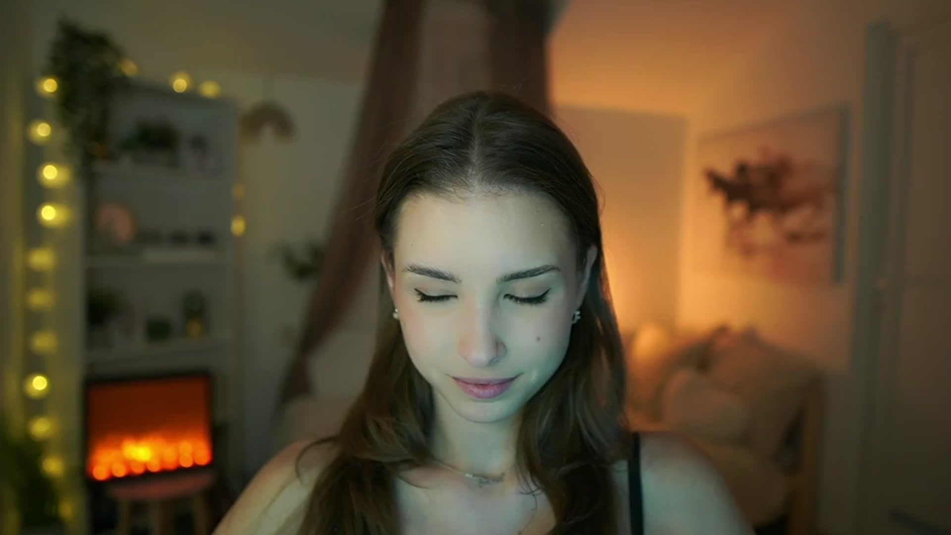 Gallery image thumbnail from Shy_jane's myfreecams stream on, 04/12/2024, 12:43 image 12 of 20