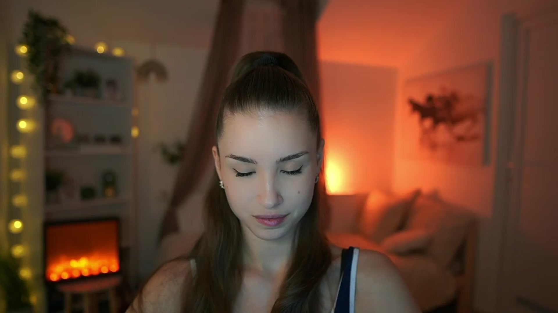 Gallery image thumbnail from Shy_jane's myfreecams stream on, 04/14/2024, 09:08 image 3 of 20